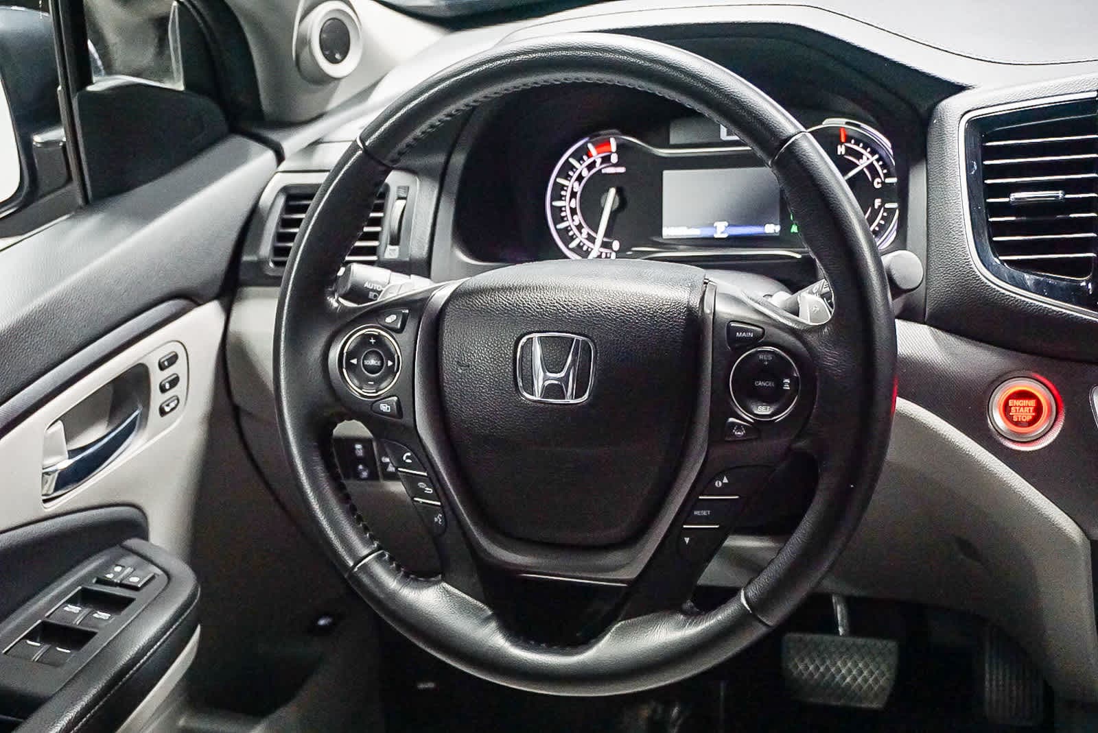 Thumbnail: 2023 Honda Ridgeline - 18