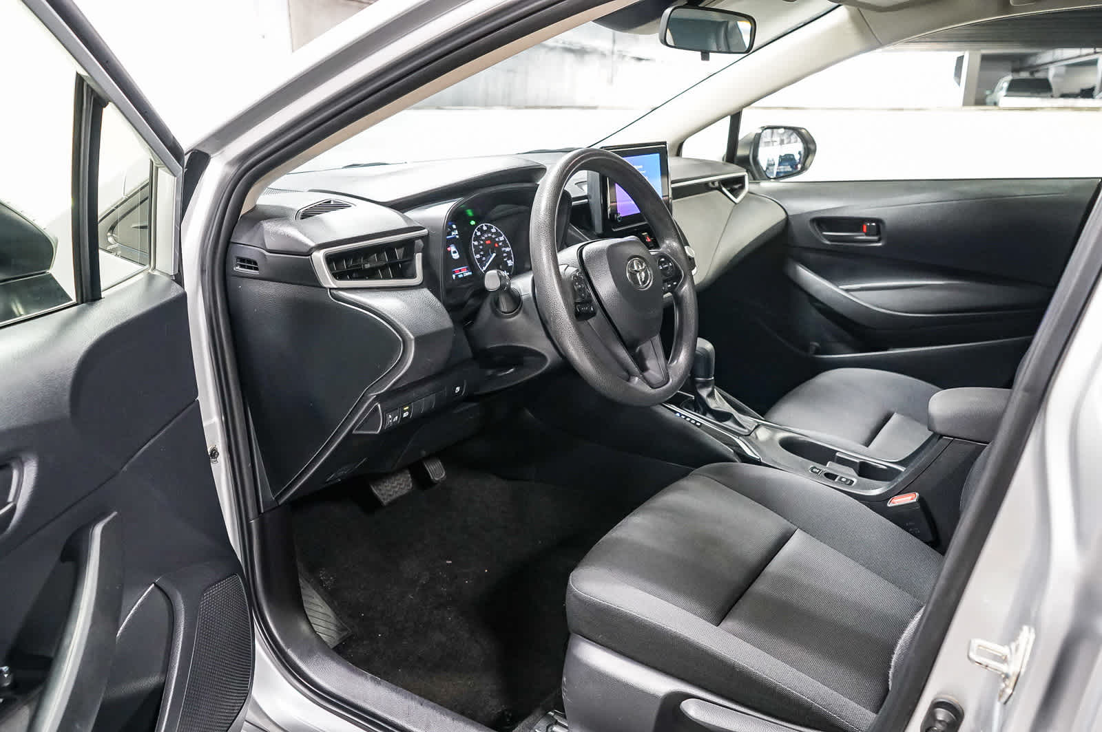 Thumbnail: 2023 Toyota Corolla - 19