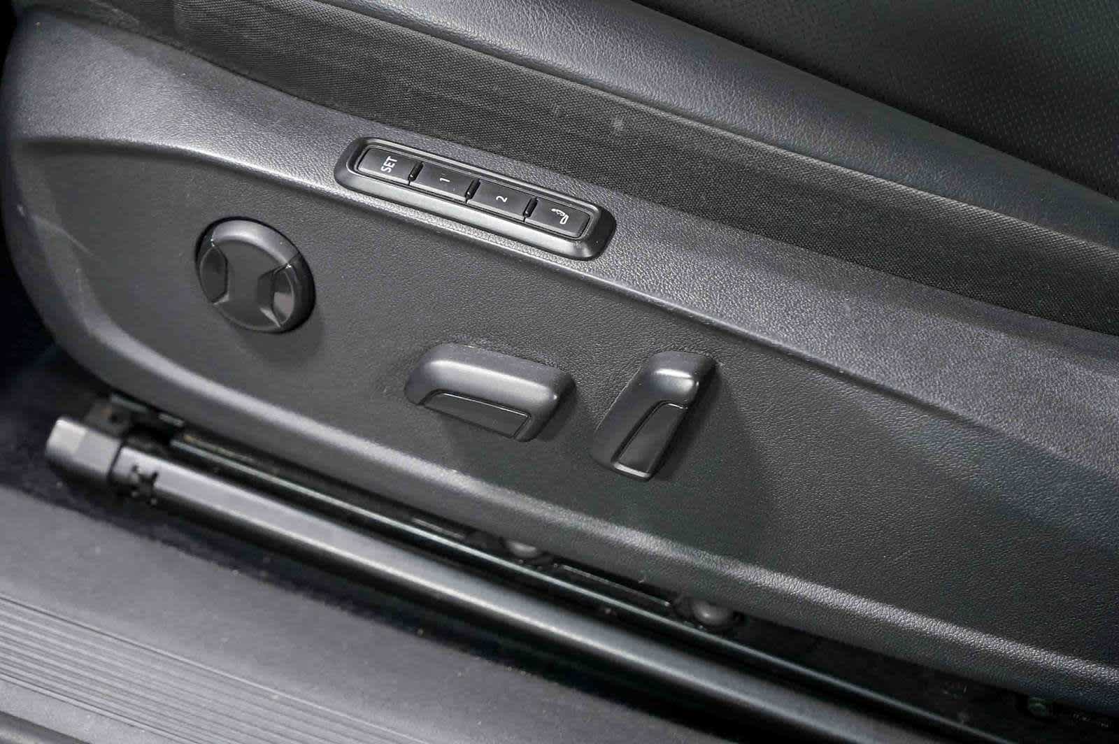 Thumbnail: 2021 Volkswagen ID.4 - 26