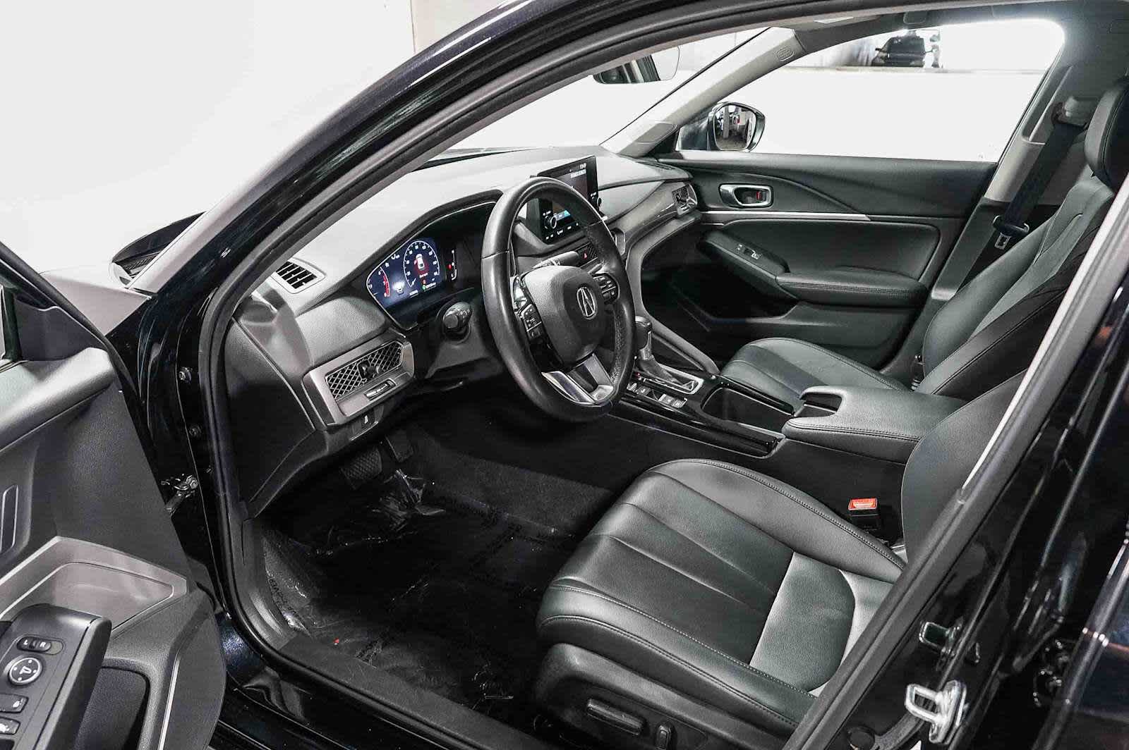 Thumbnail: 2023 Acura Integra - 20