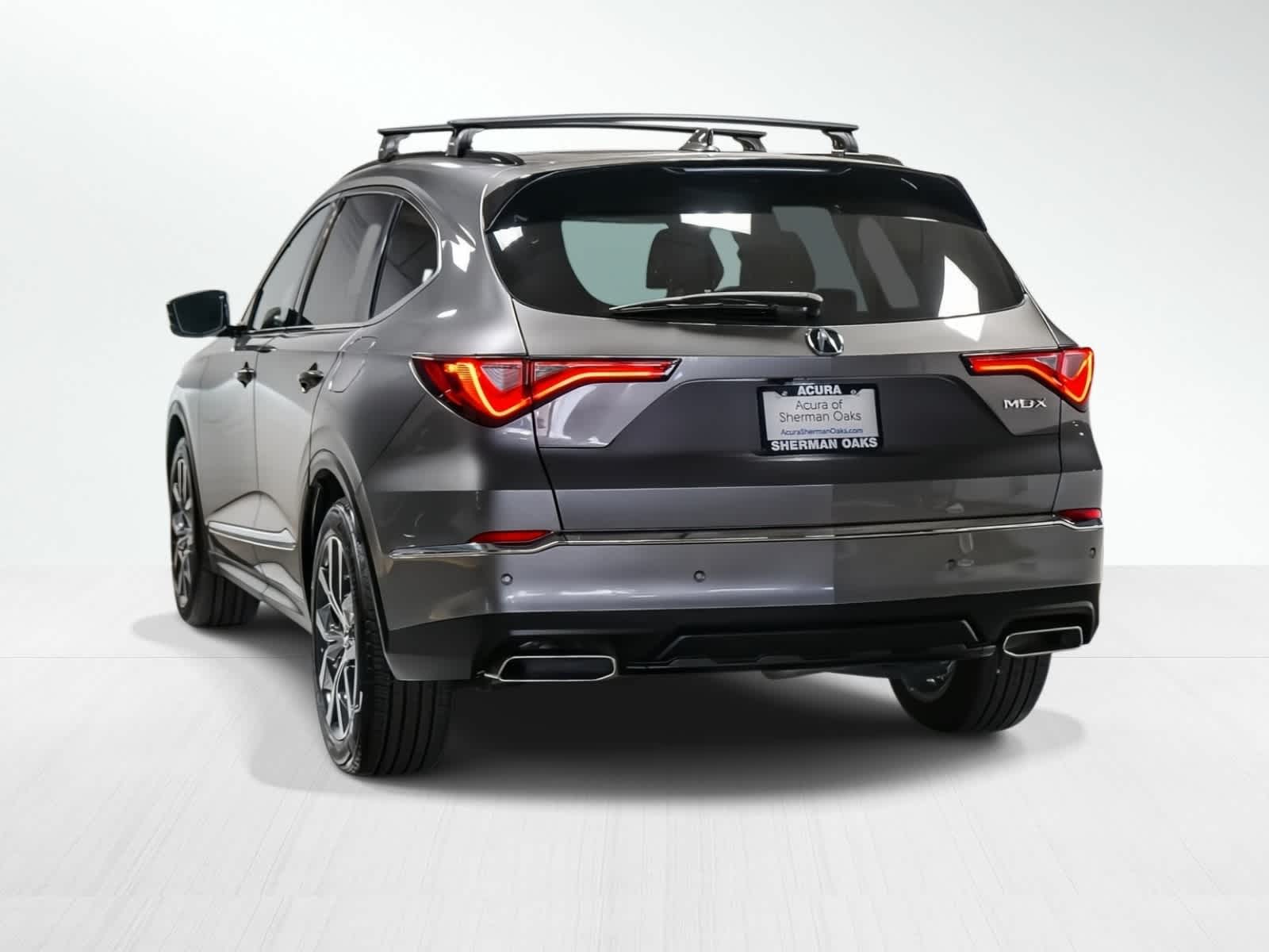 Thumbnail: 2022 Acura MDX - 2