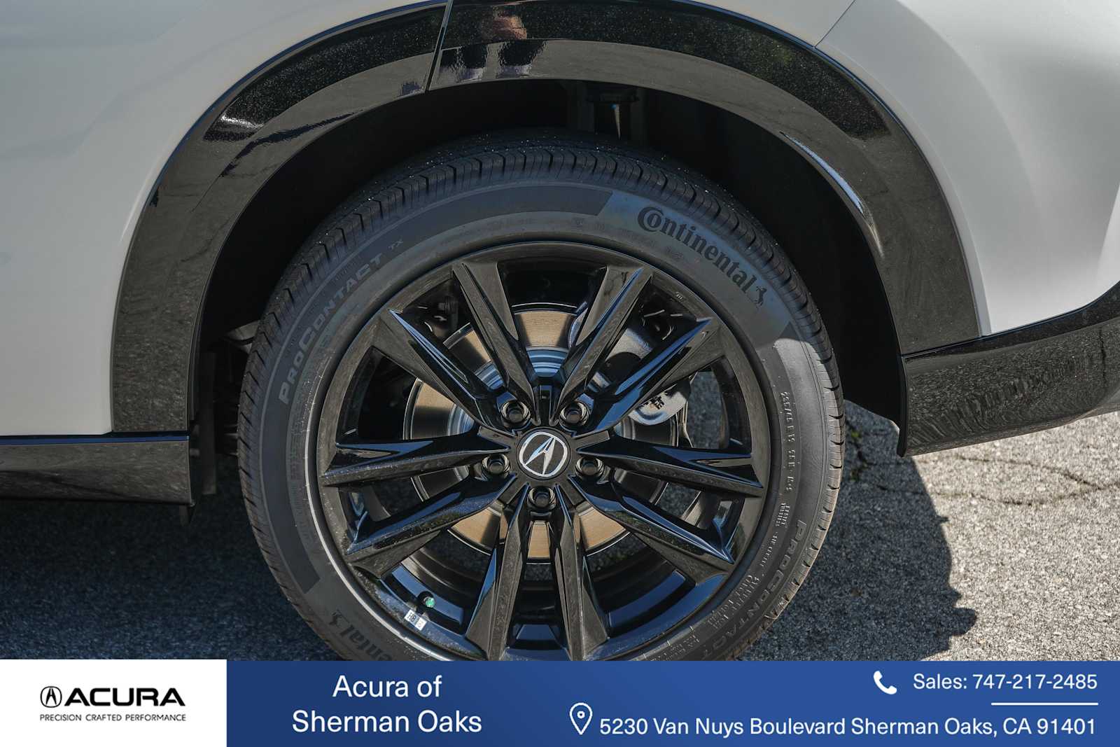 Thumbnail: 2025 Acura ADX - 13