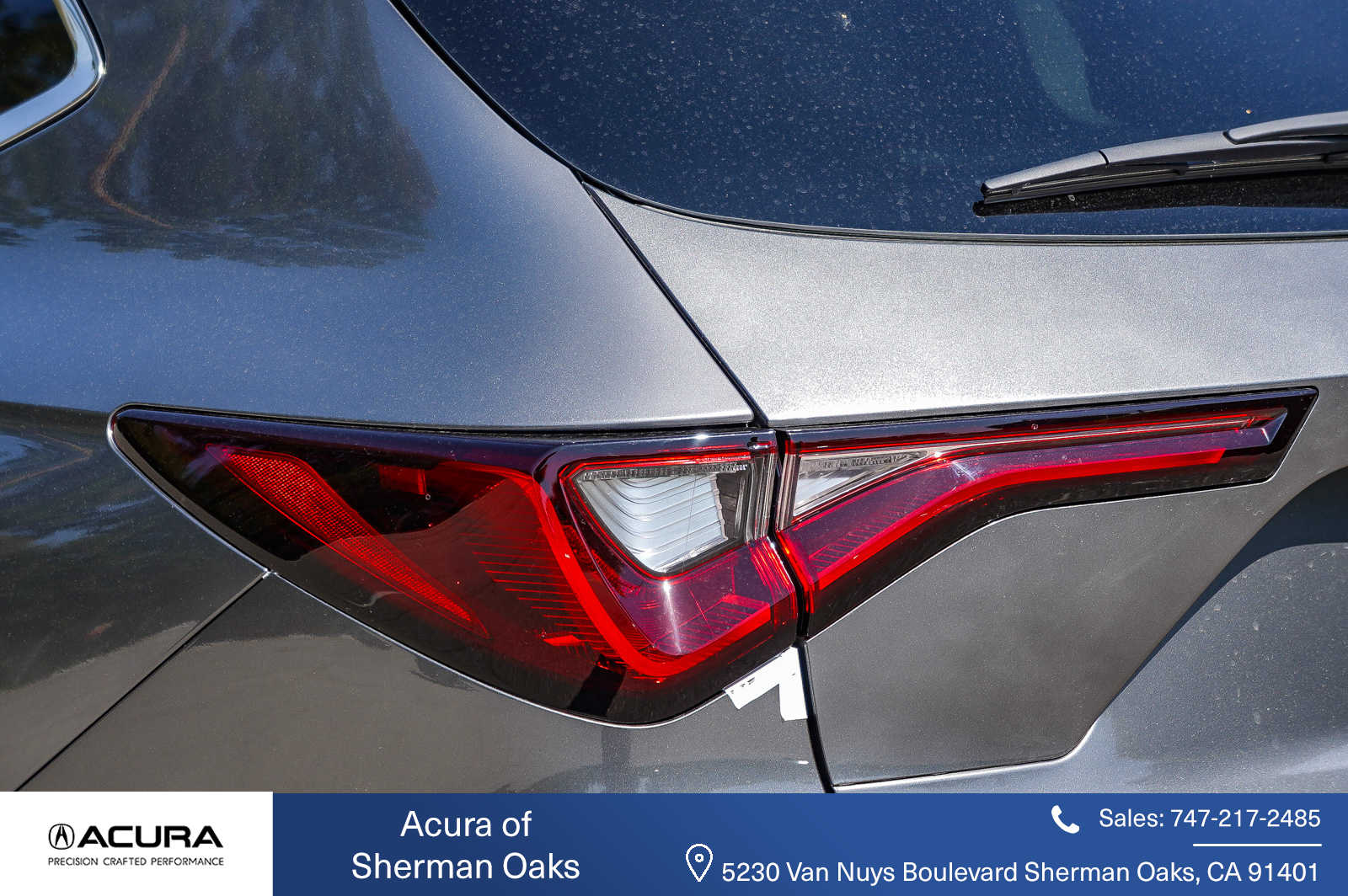 Thumbnail: 2025 Acura MDX - 8