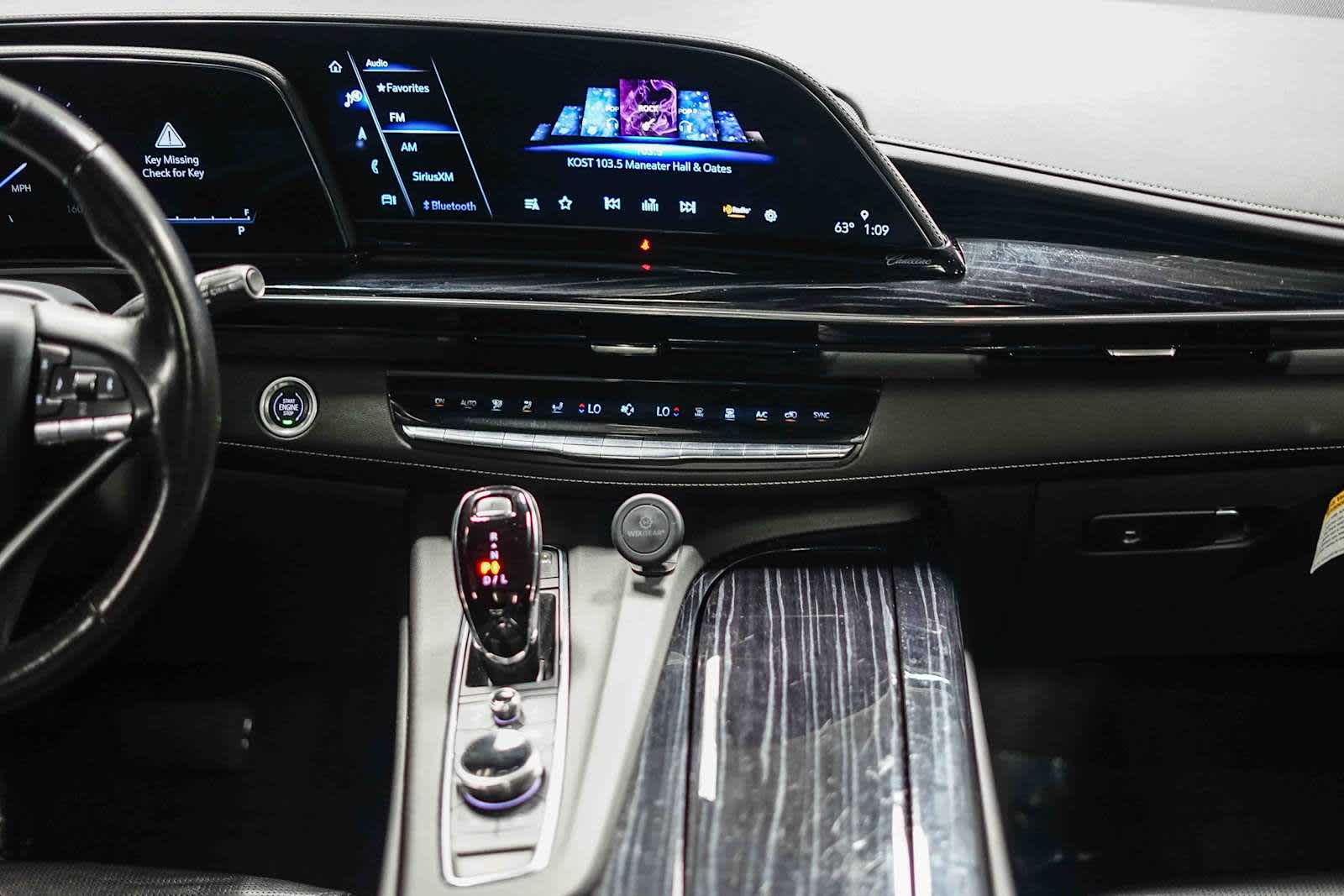 Thumbnail: 2023 Cadillac Escalade - 17