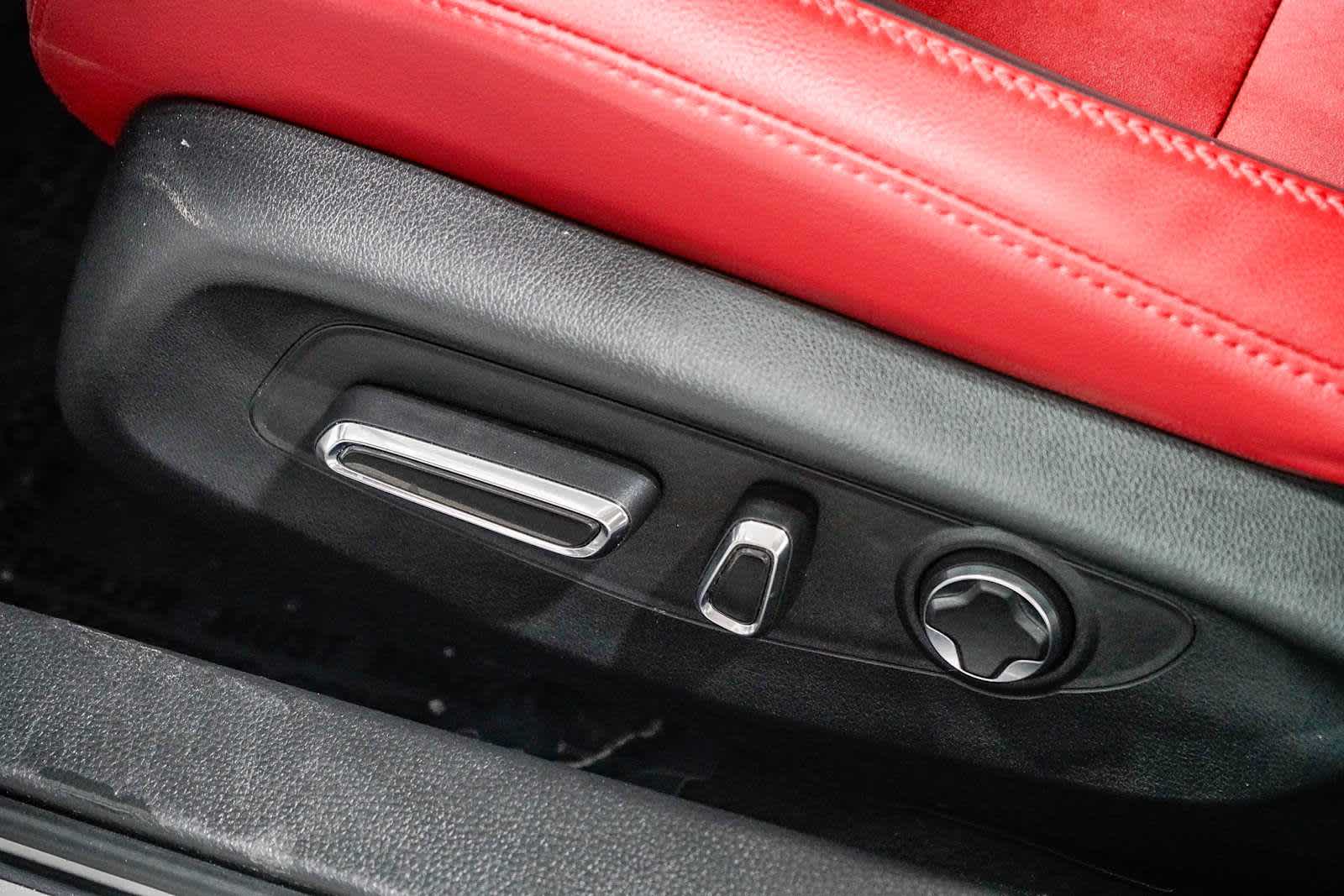 Thumbnail: 2024 Acura Integra - 24