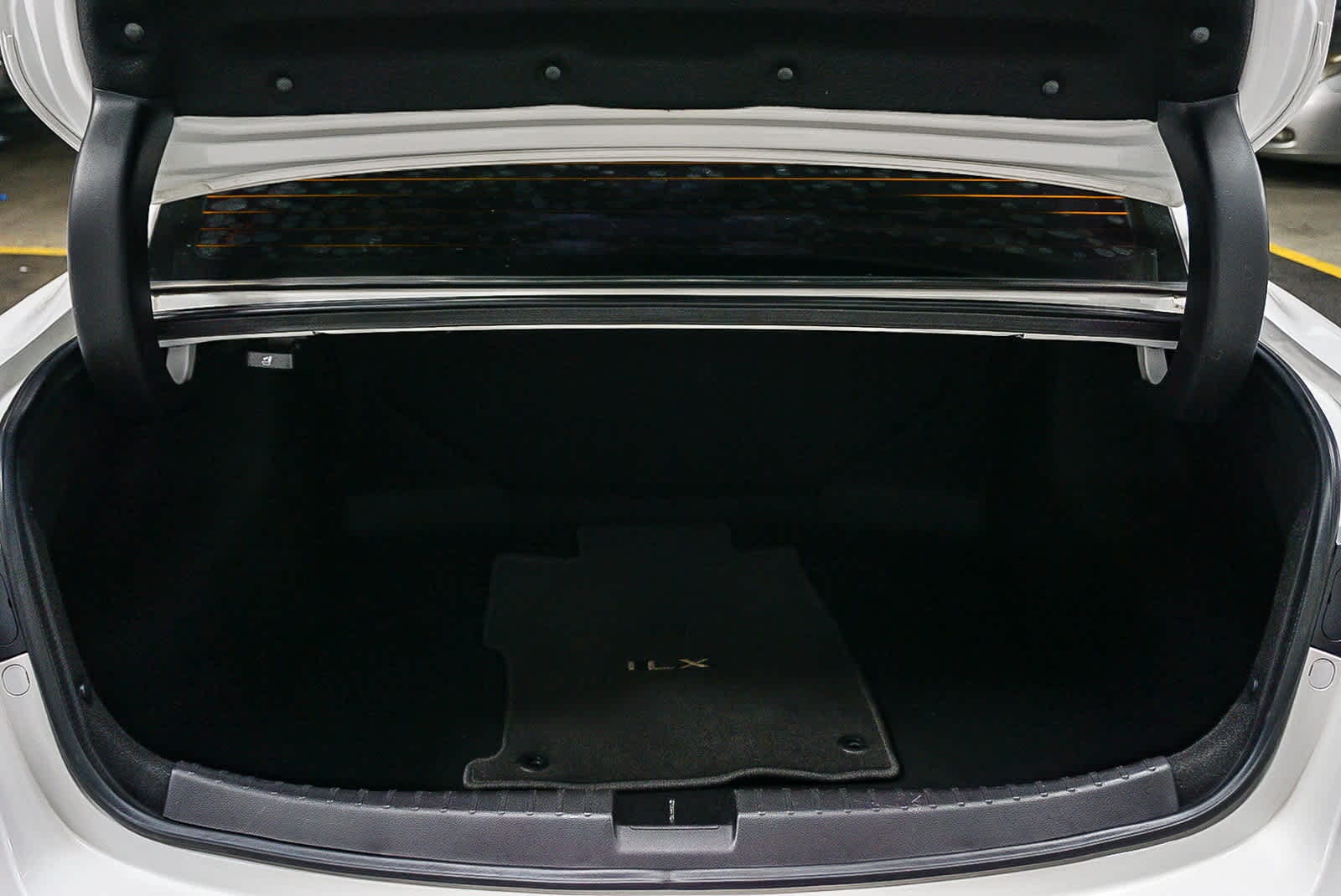 Thumbnail: 2021 Acura ILX - 29