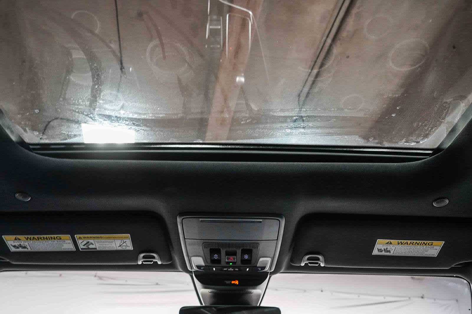 Thumbnail: 2025 Acura ADX - 18