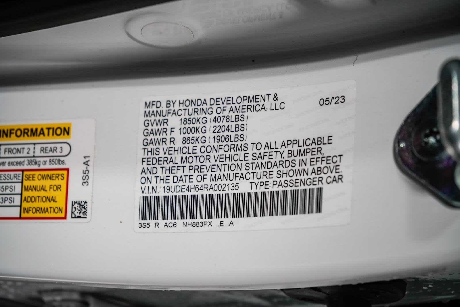 Thumbnail: 2024 Acura Integra - 34