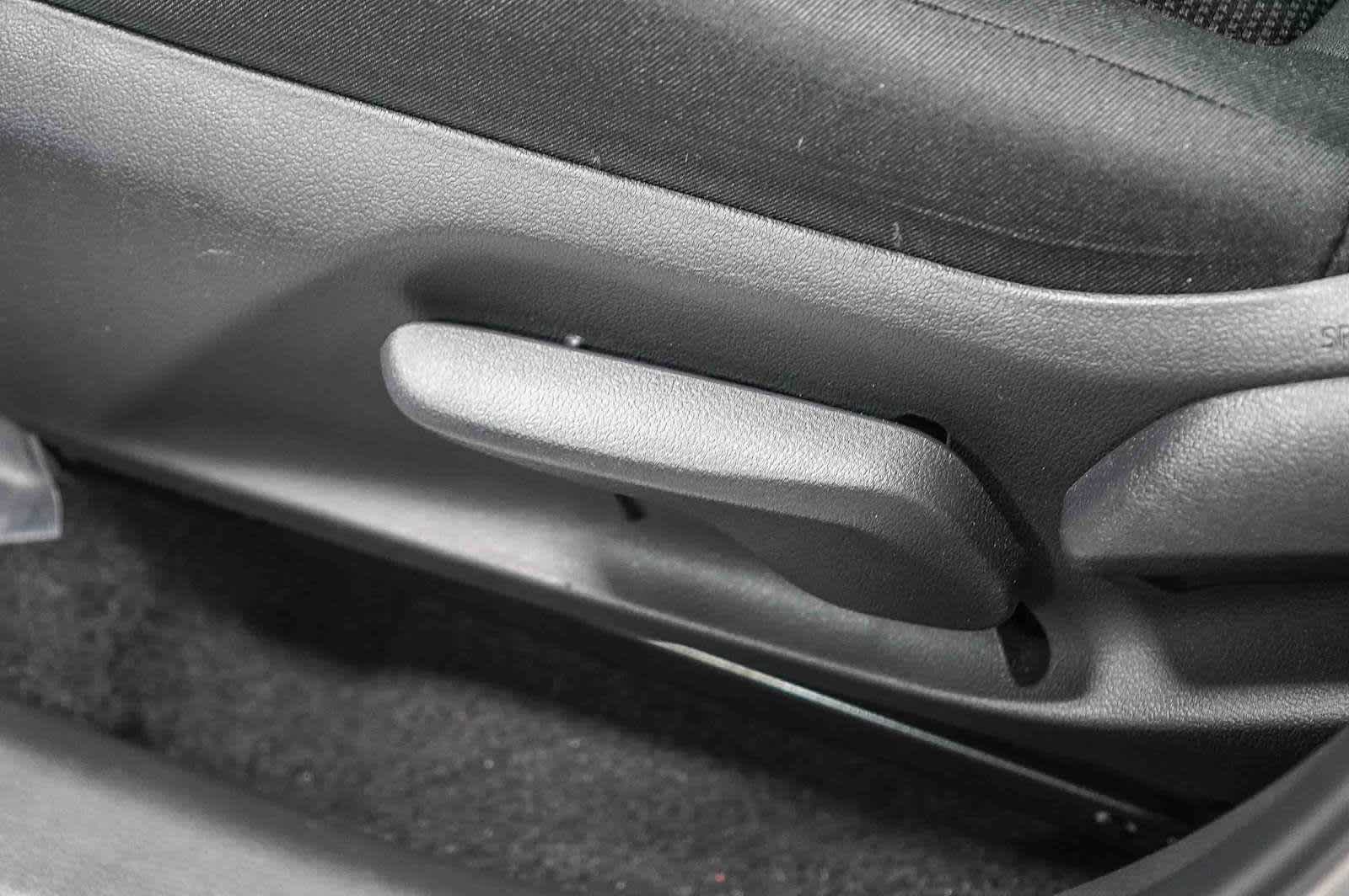 Thumbnail: 2024 Toyota RAV4 - 25