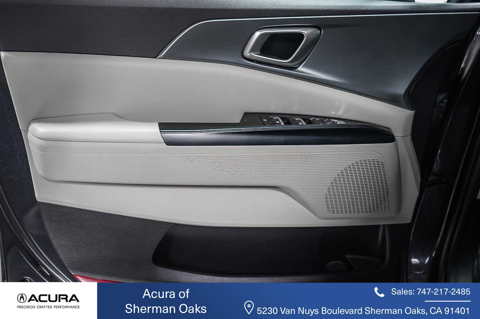 Thumbnail: 2024 Kia Carnival - 17