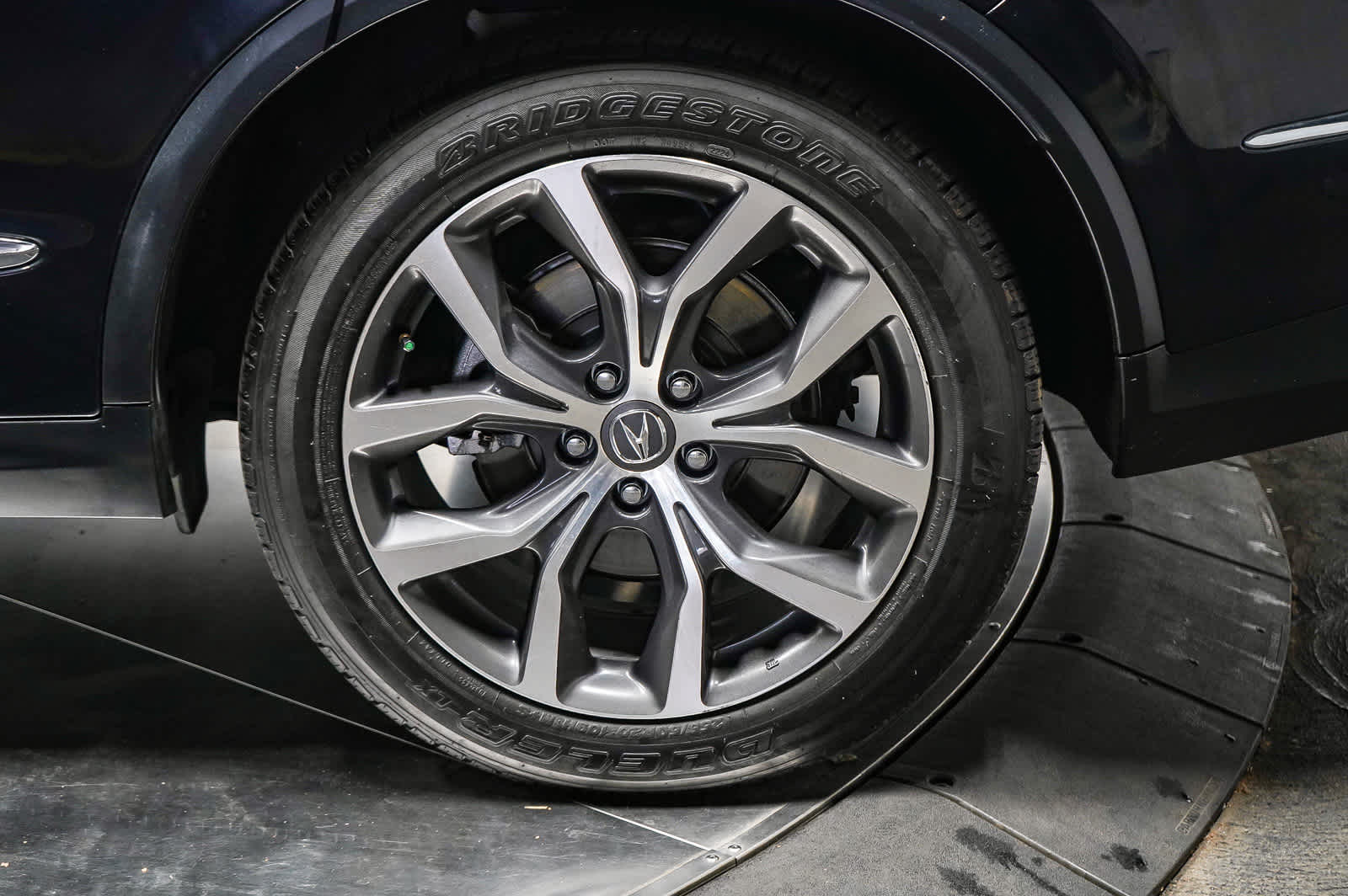 Thumbnail: 2023 Acura MDX - 10