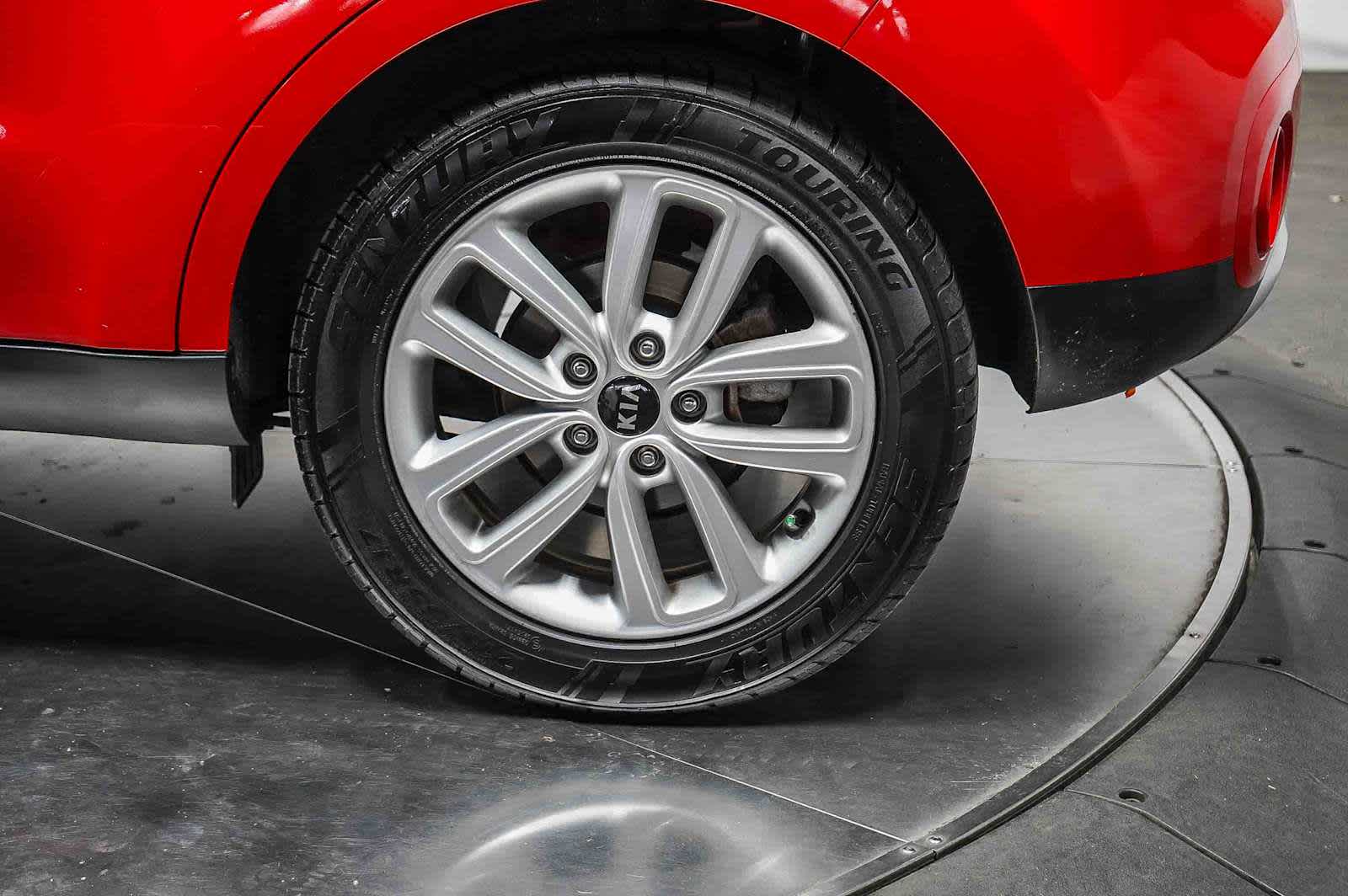 Thumbnail: 2018 Kia Soul - 12