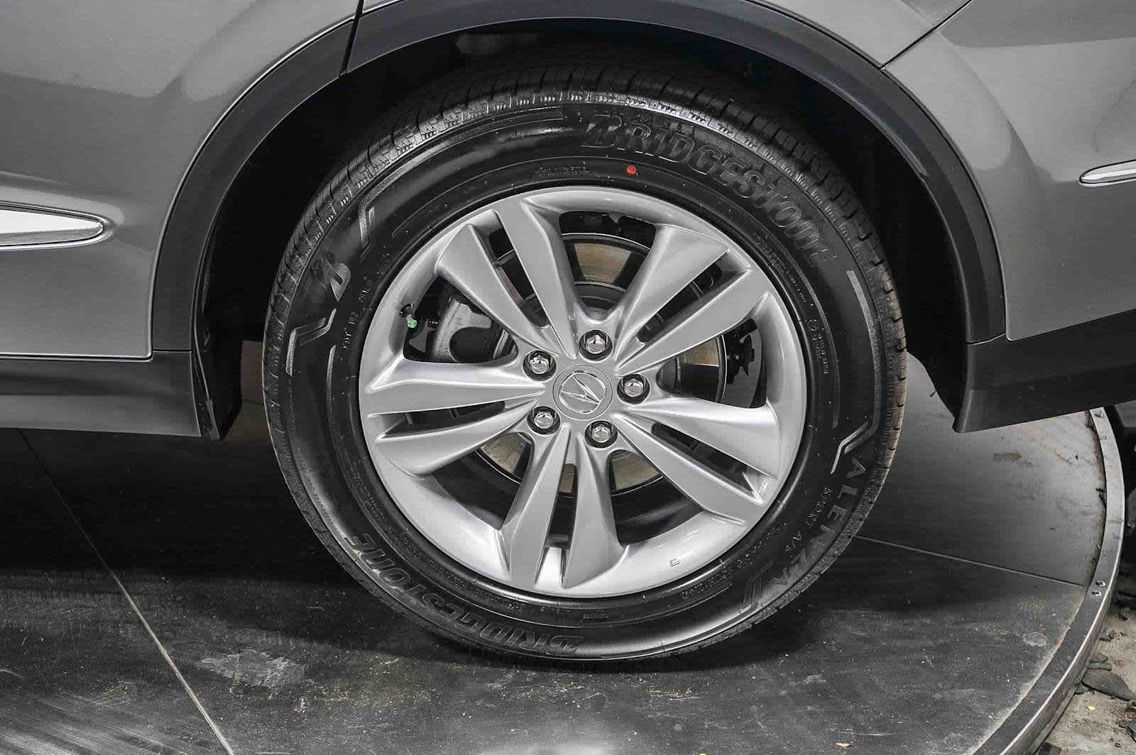 2025 Acura MDX SH-AWD photo 4