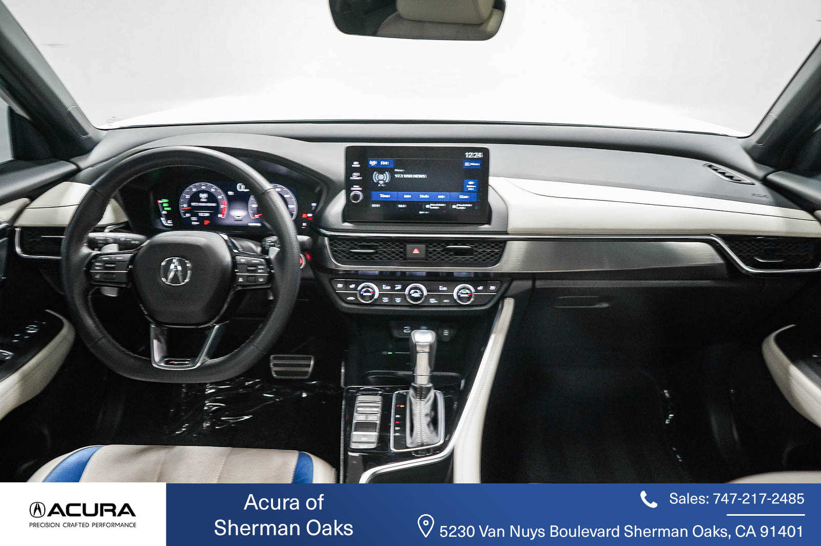 Thumbnail: 2025 Acura ADX - 17