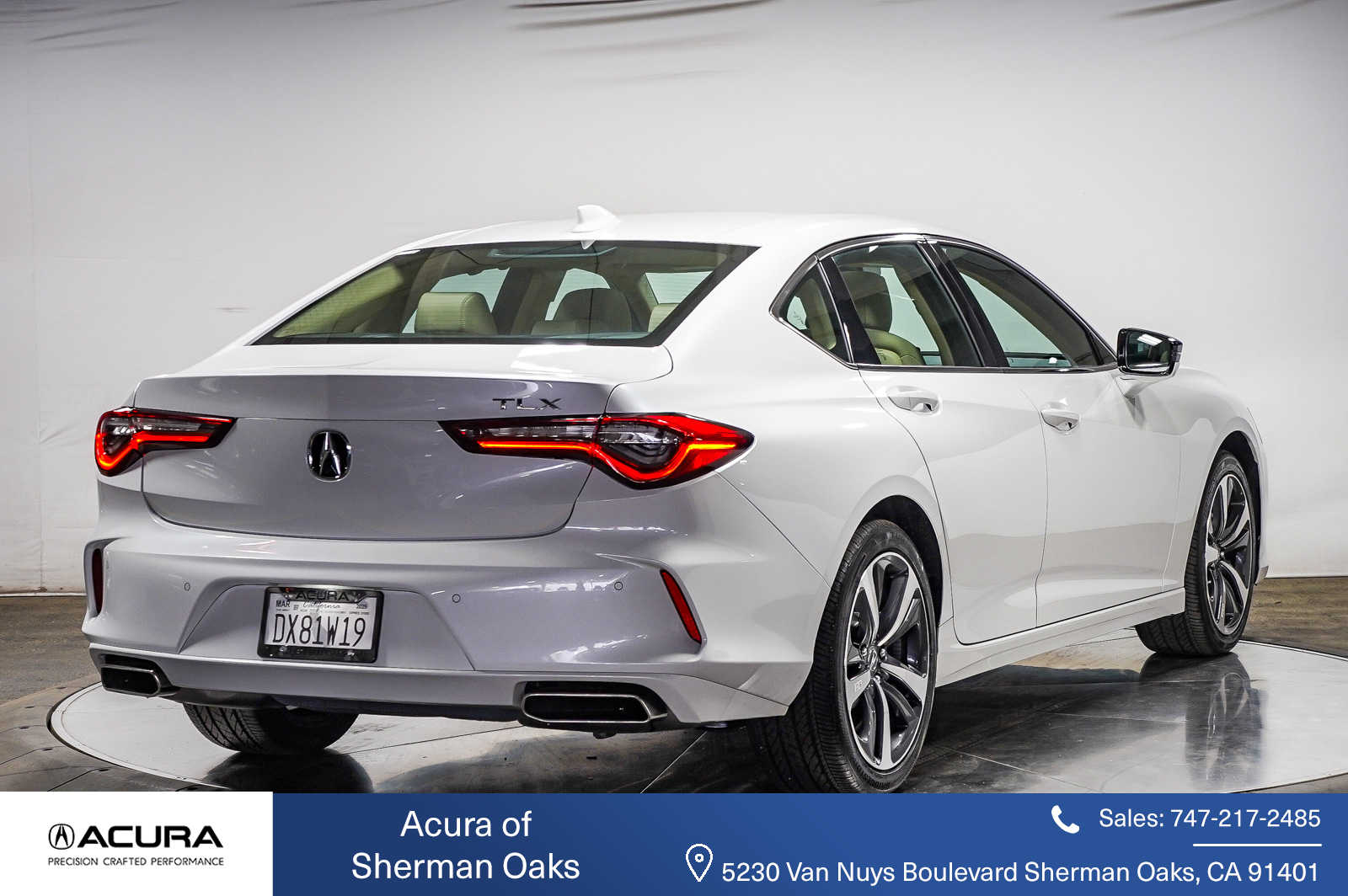 2025 Acura TLX Technology photo 4