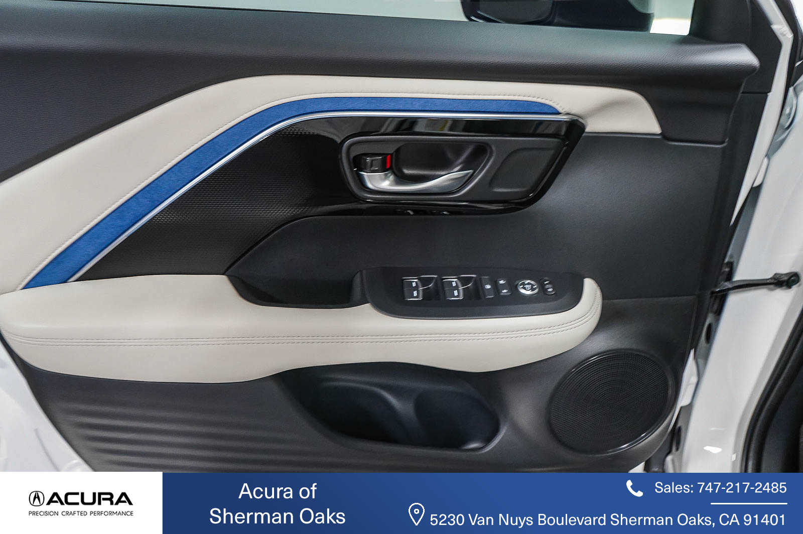 Thumbnail: 2025 Acura ADX - 28
