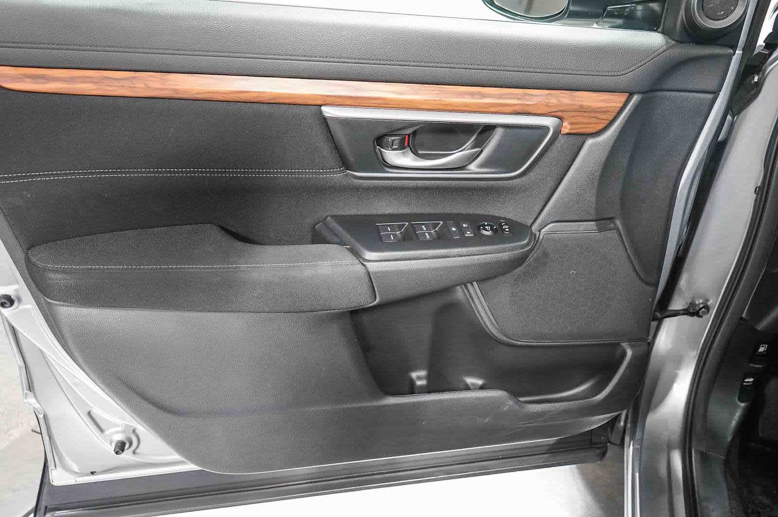 Thumbnail: 2020 Honda CR-V - 25