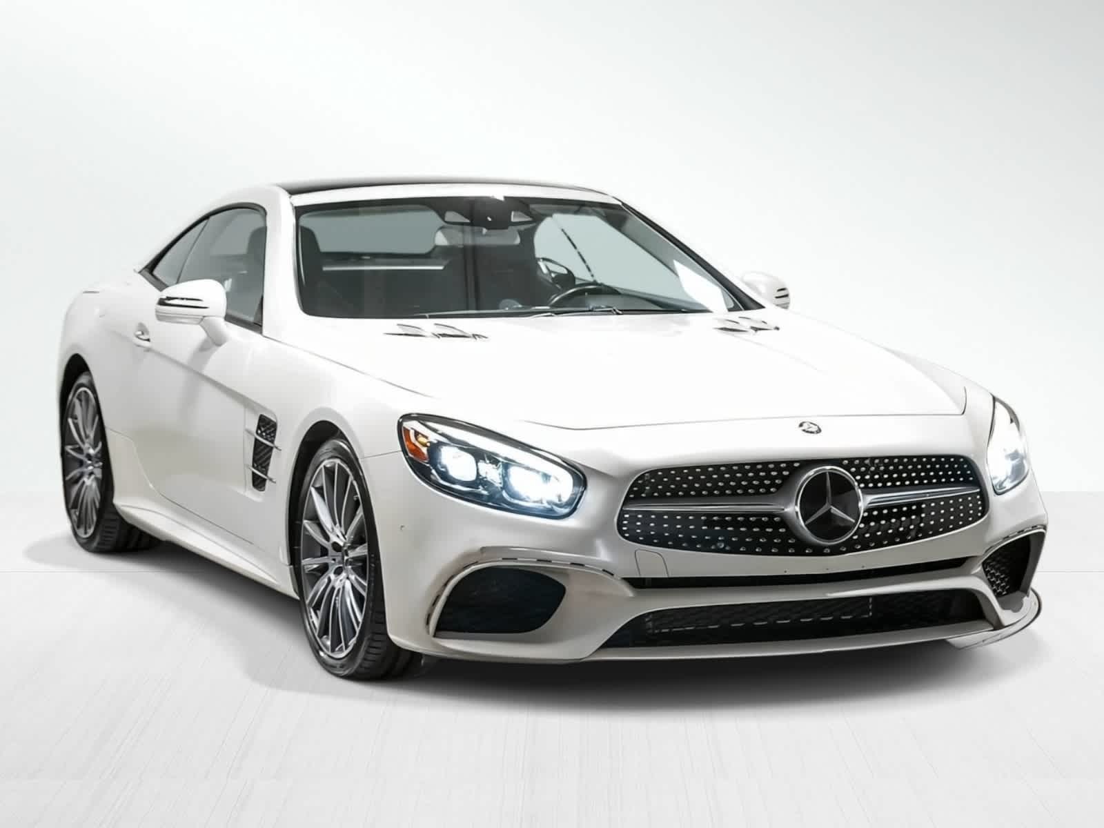 Thumbnail: 2017 Mercedes-Benz SL-Class - 6
