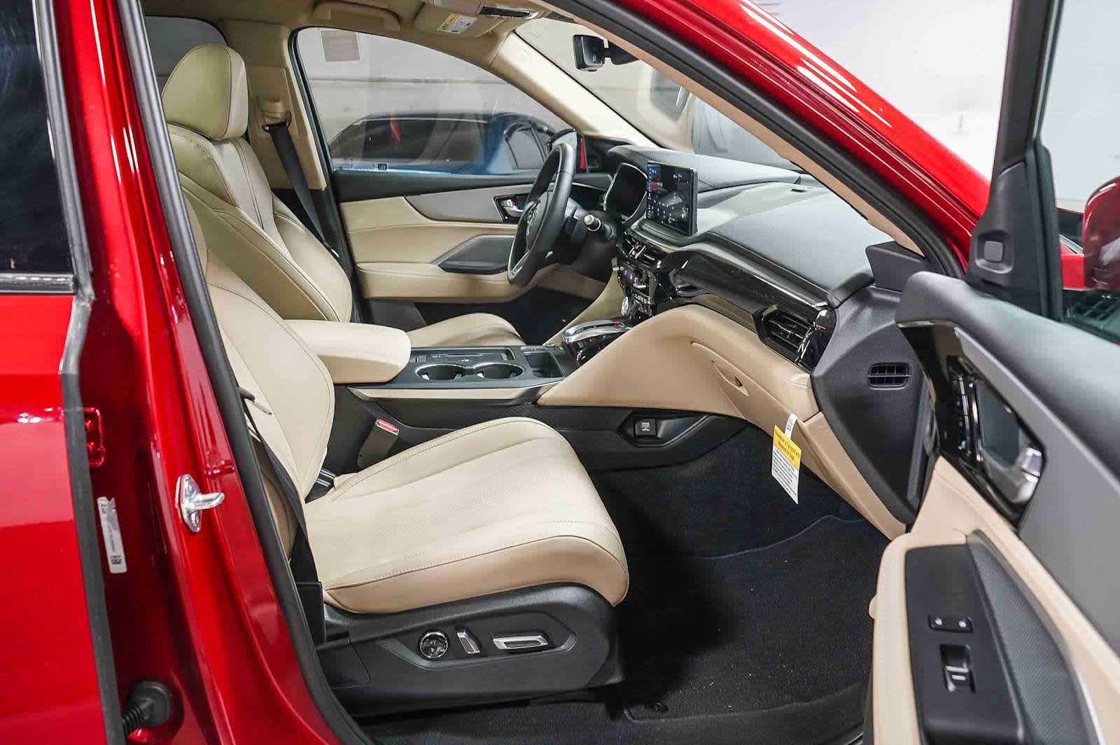 Thumbnail: 2025 Acura MDX - 16