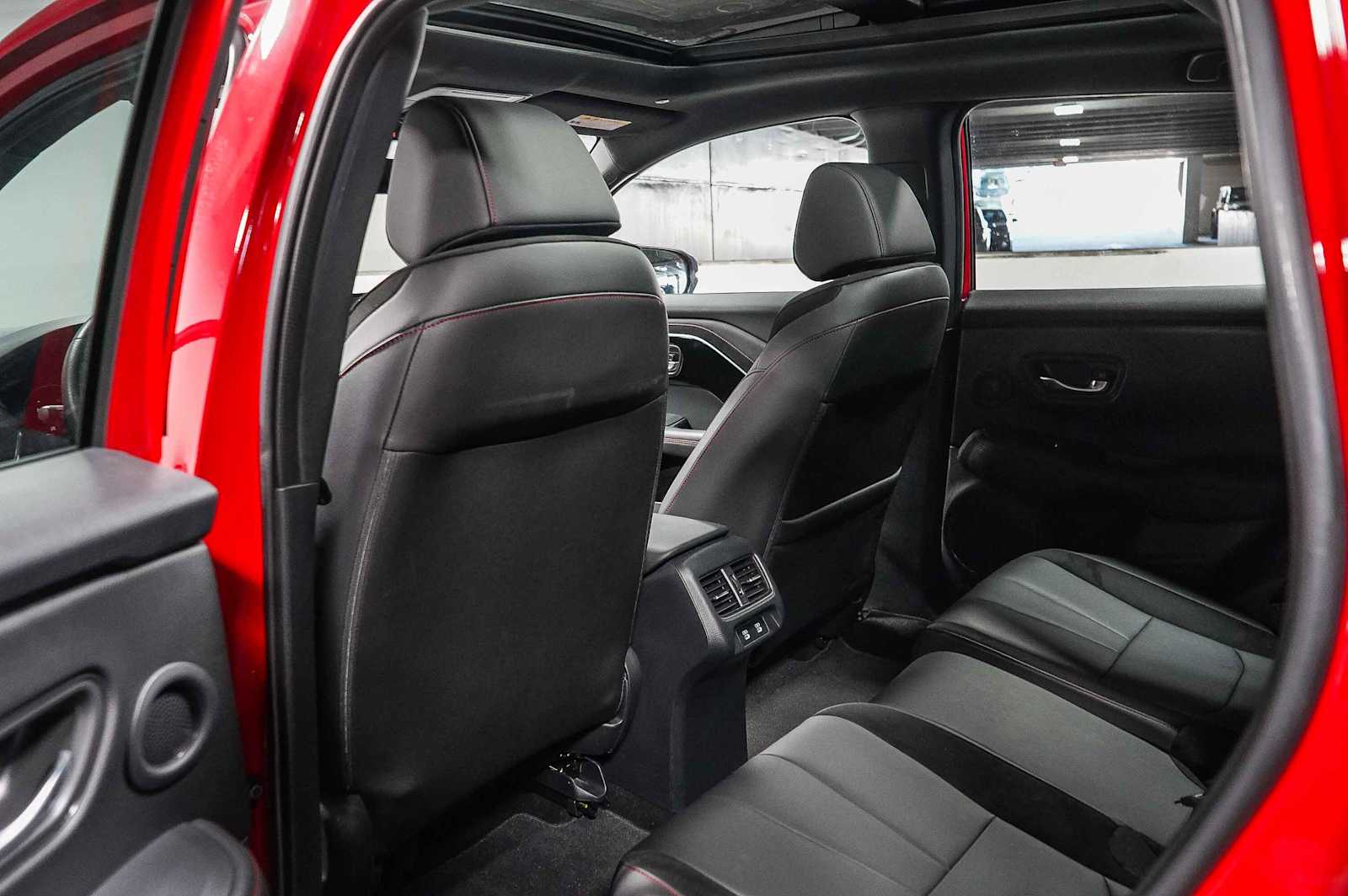 Thumbnail: 2025 Acura ADX - 20