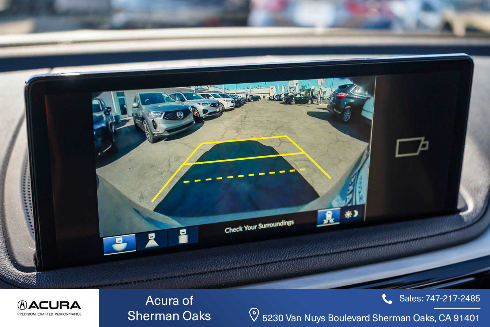 Thumbnail: 2025 Acura MDX - 32