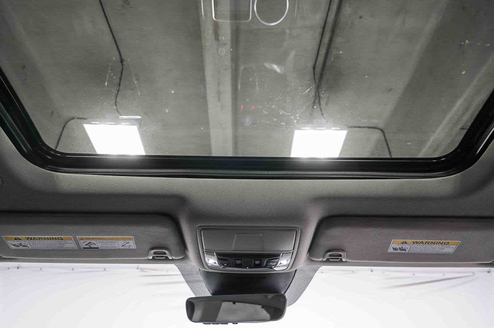 Thumbnail: 2025 Acura MDX - 15