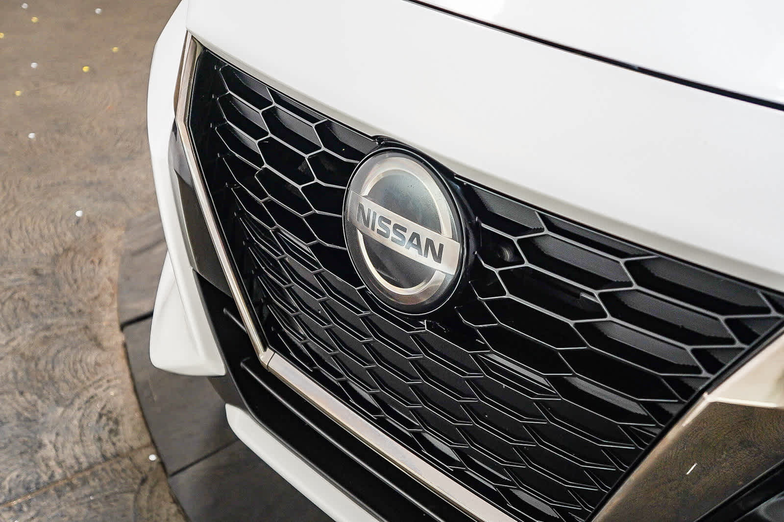 Thumbnail: 2021 Nissan Sentra - 10