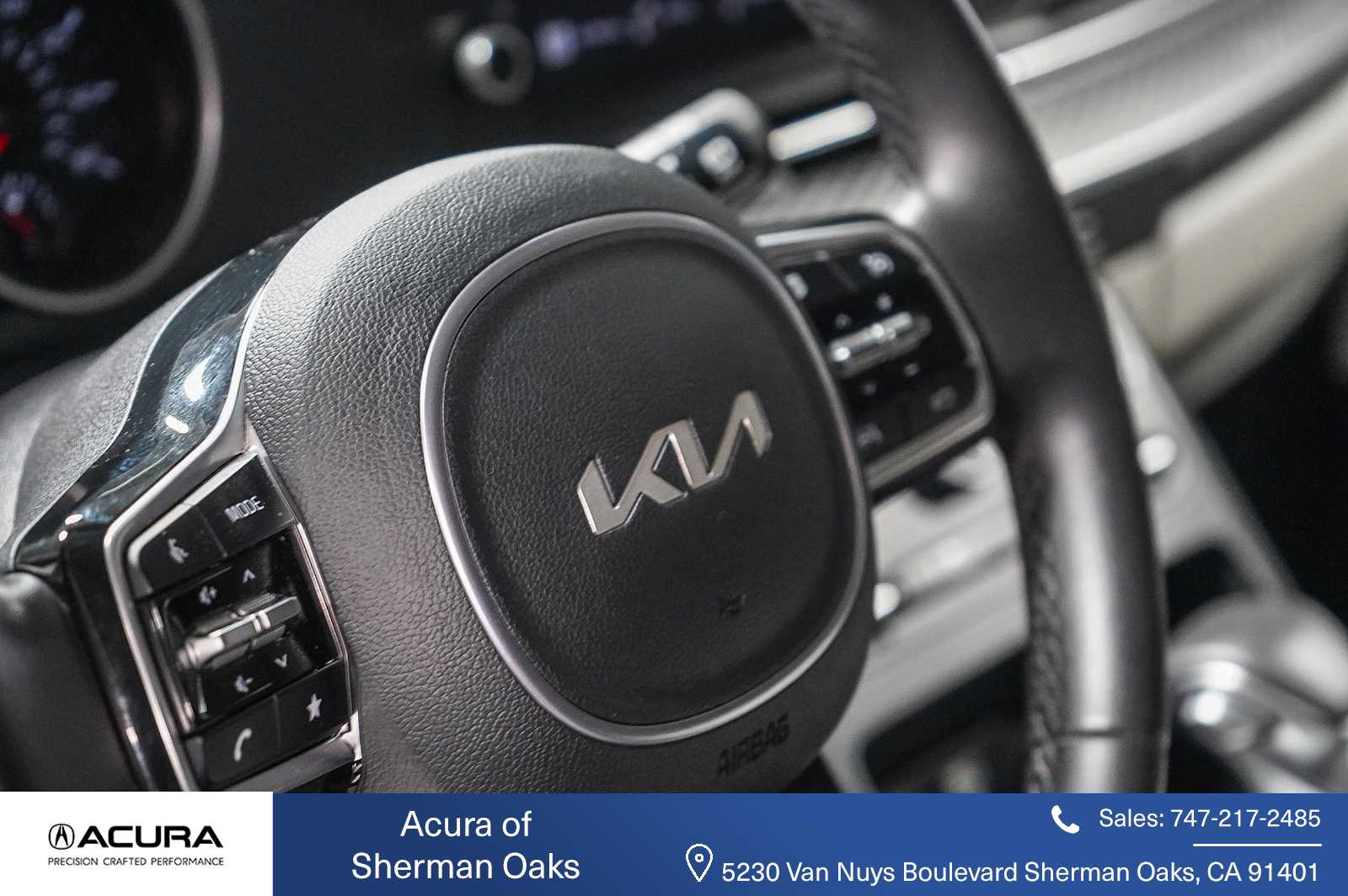 Thumbnail: 2024 Kia Carnival - 16