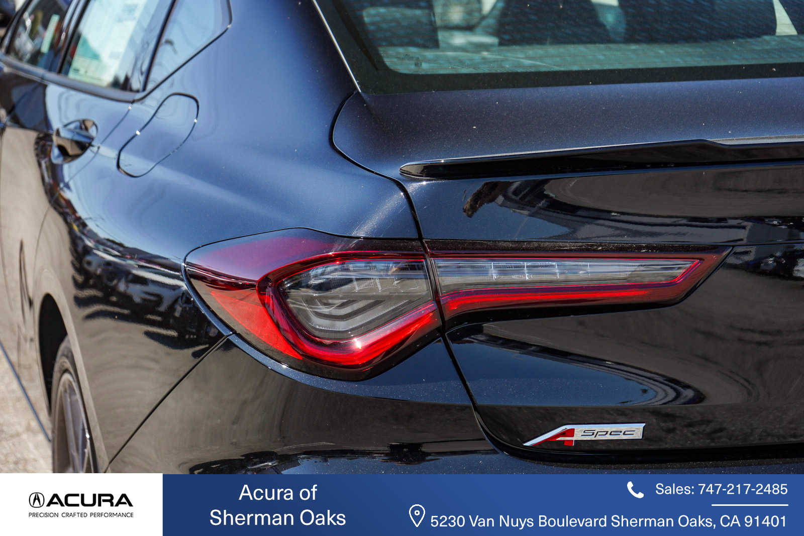 Thumbnail: 2025 Acura TLX - 8