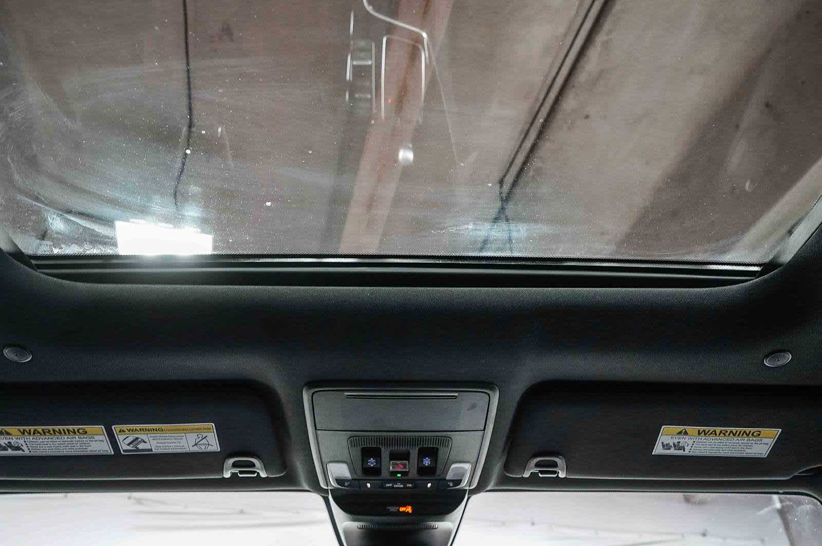 Thumbnail: 2025 Acura ADX - 18