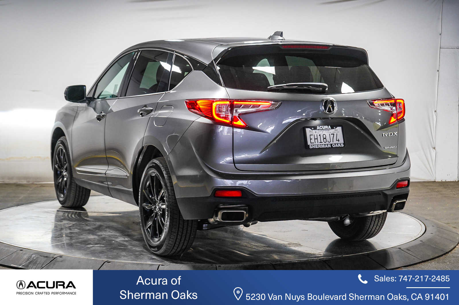 Thumbnail: 2025 Acura RDX - 2