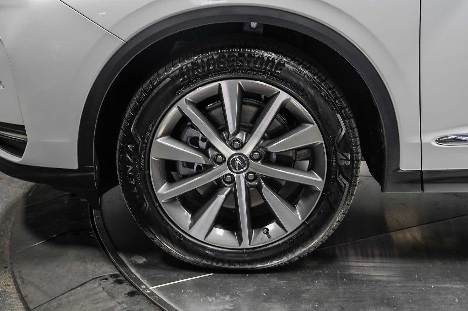 Thumbnail: 2025 Acura MDX - 9