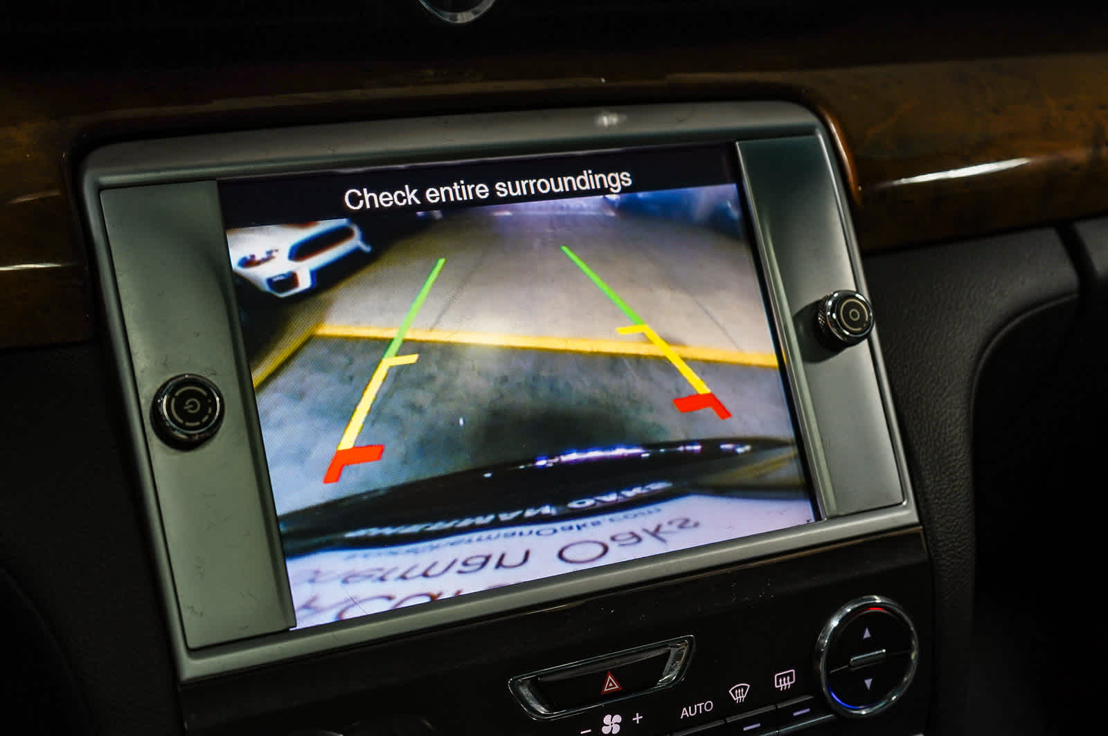 Thumbnail: 2014 Maserati Quattroporte - 22