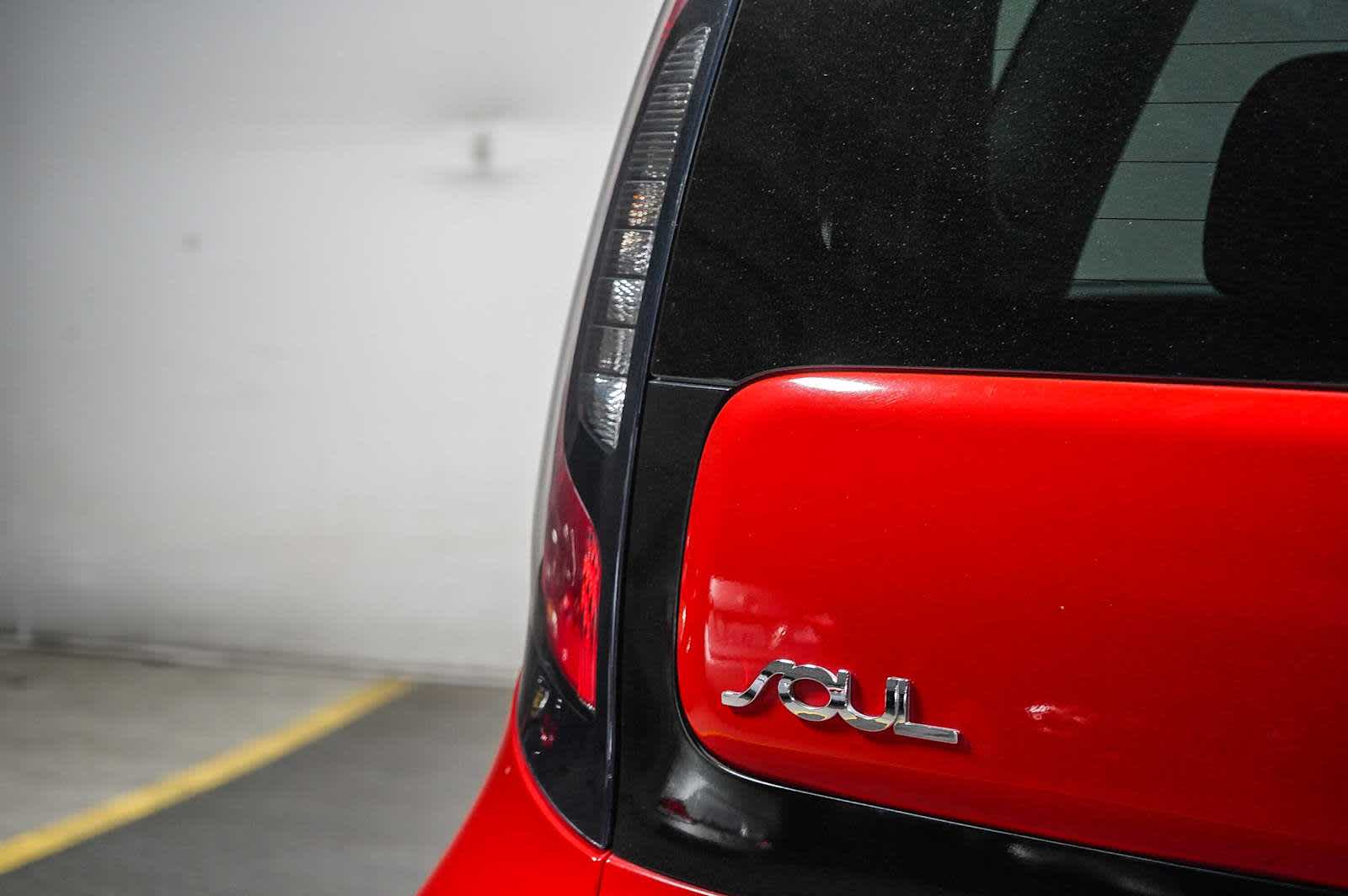 Thumbnail: 2018 Kia Soul - 13