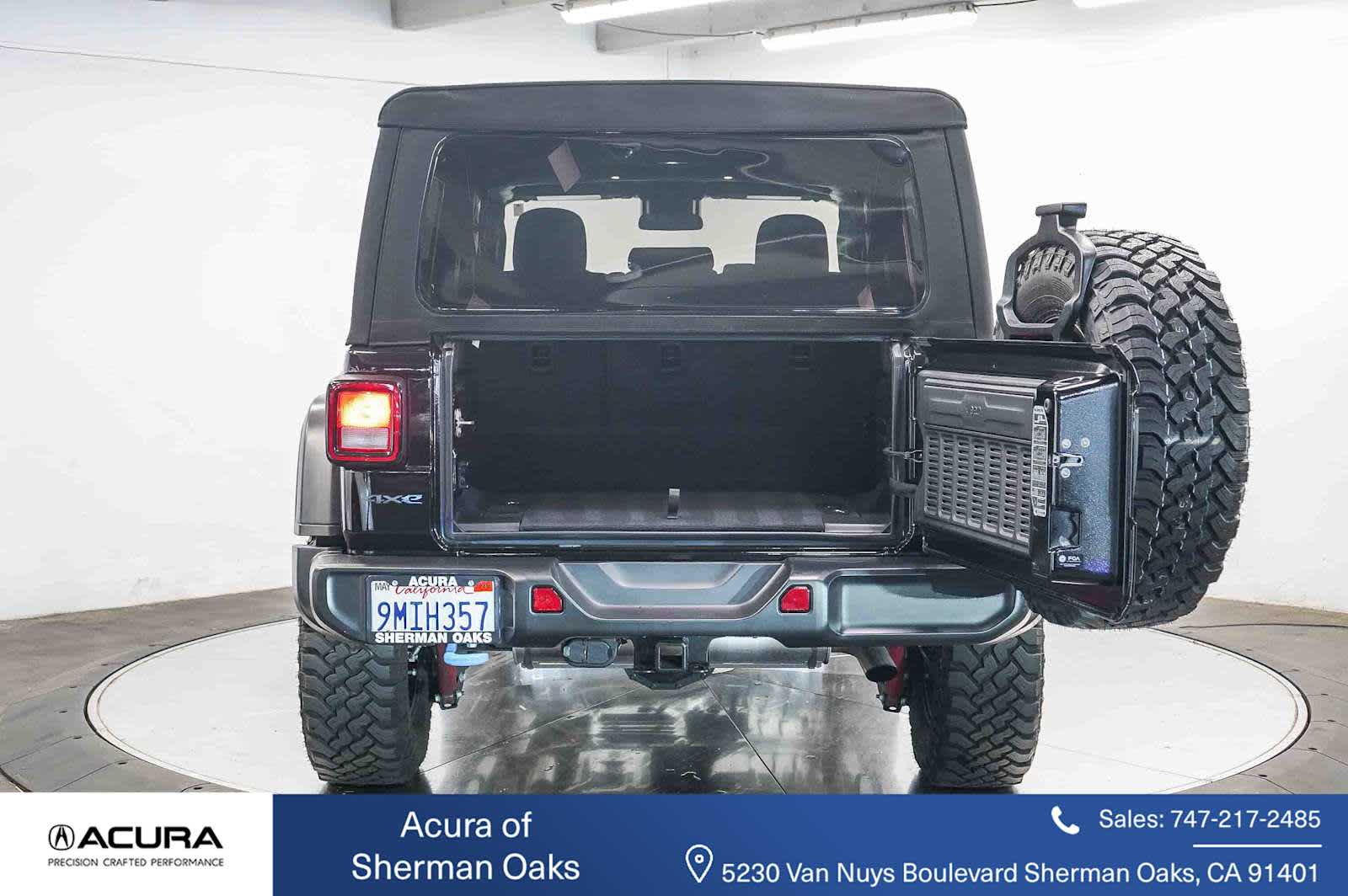Thumbnail: 2024 Jeep Wrangler - 28