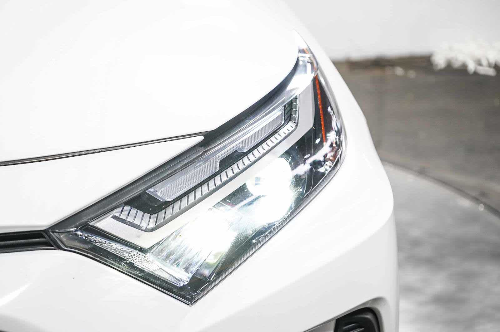 Thumbnail: 2024 Toyota RAV4 - 8