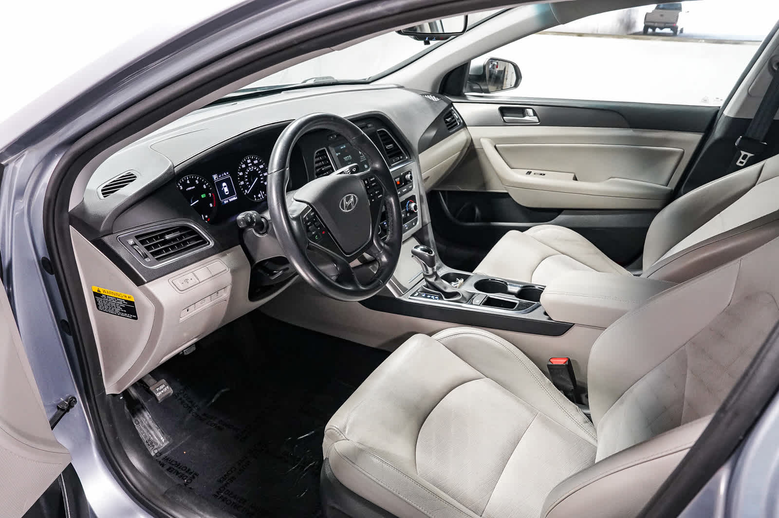 Thumbnail: 2017 Hyundai Sonata - 20