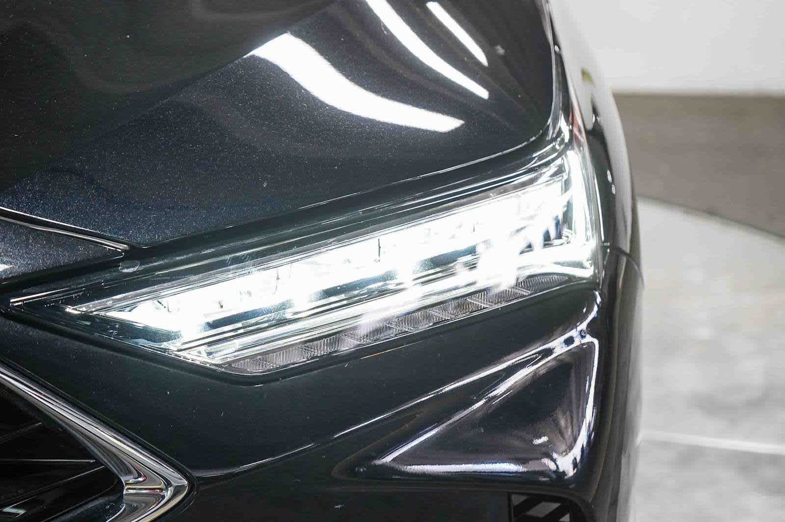 Thumbnail: 2025 Acura MDX - 8