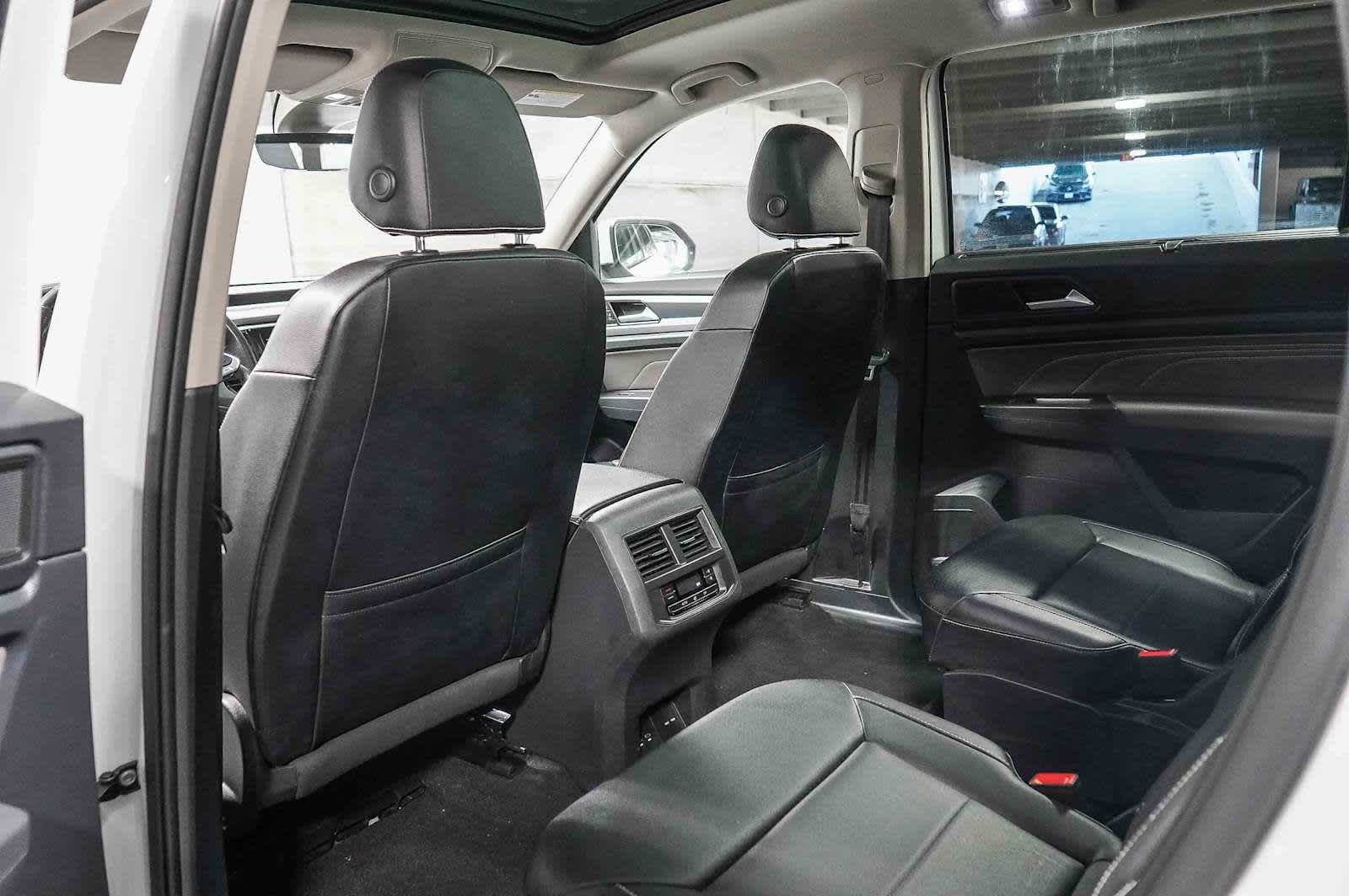 Thumbnail: 2021 Volkswagen Atlas - 19