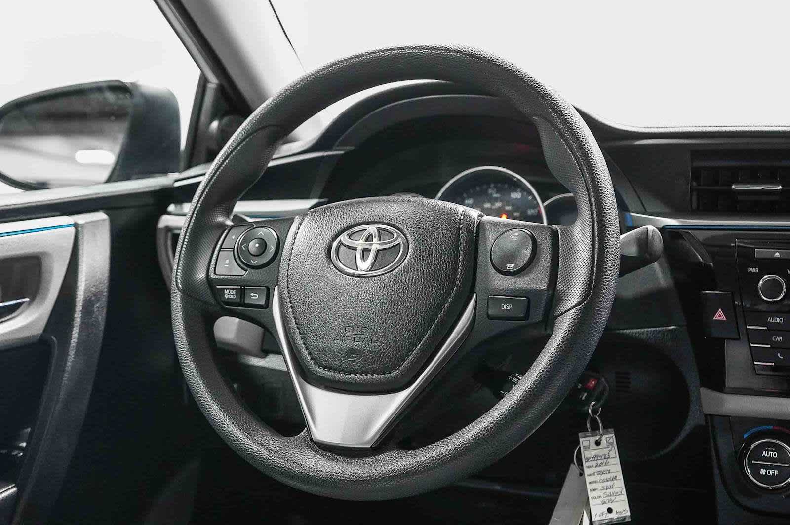 Thumbnail: 2016 Toyota Corolla - 17