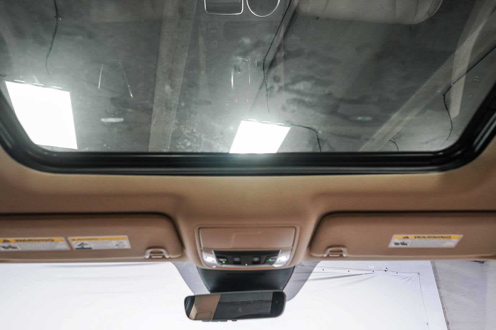 Thumbnail: 2025 Acura MDX - 18