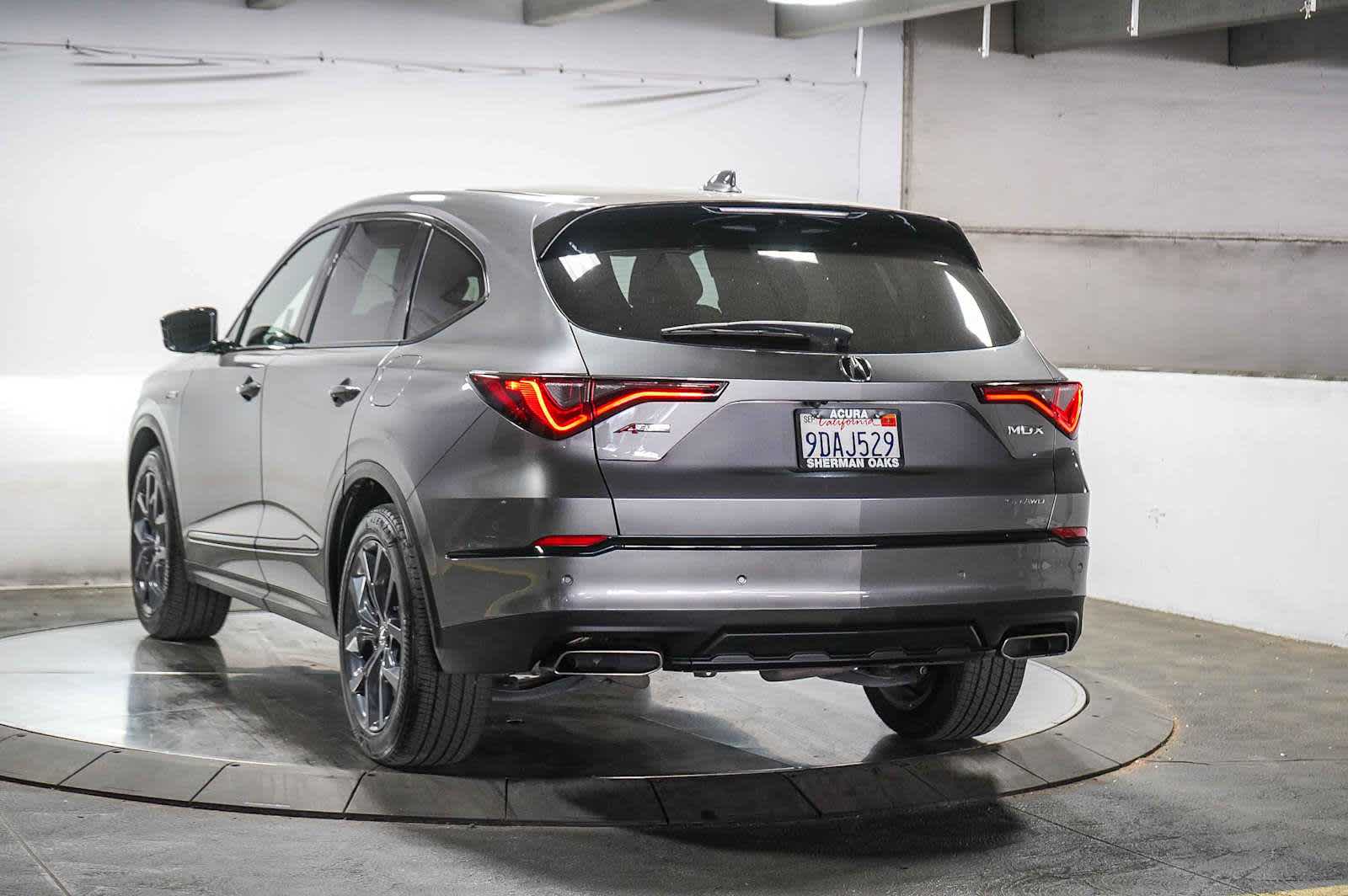 2023 Acura MDX SH-AWD A-Spec Package photo 6