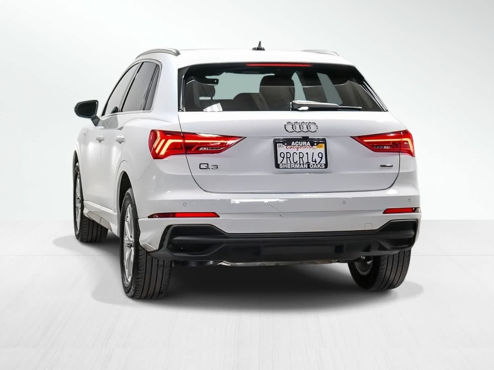 Thumbnail: 2024 Audi Q3 - 4