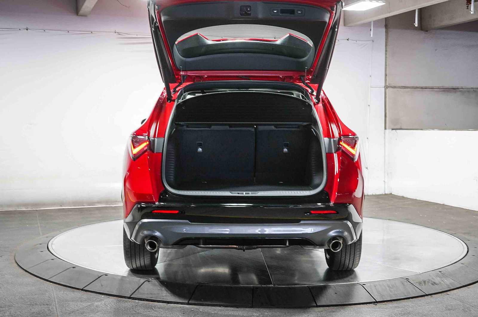 Thumbnail: 2025 Acura ADX - 28