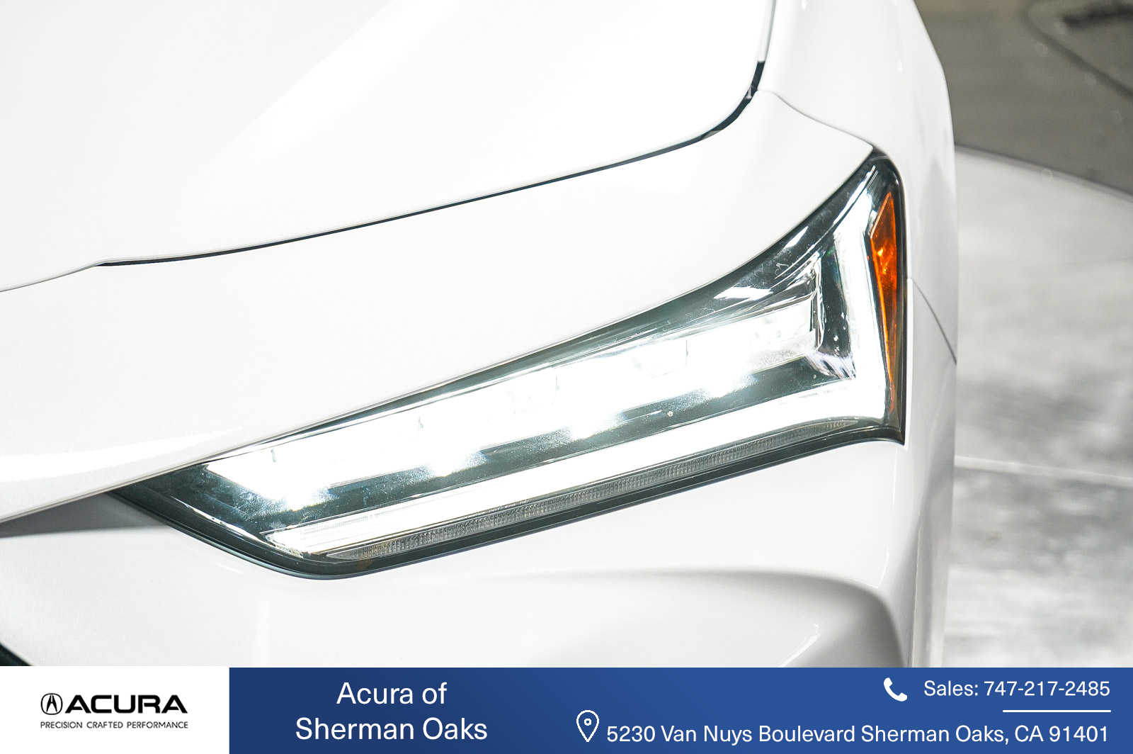 Thumbnail: 2025 Acura TLX - 8