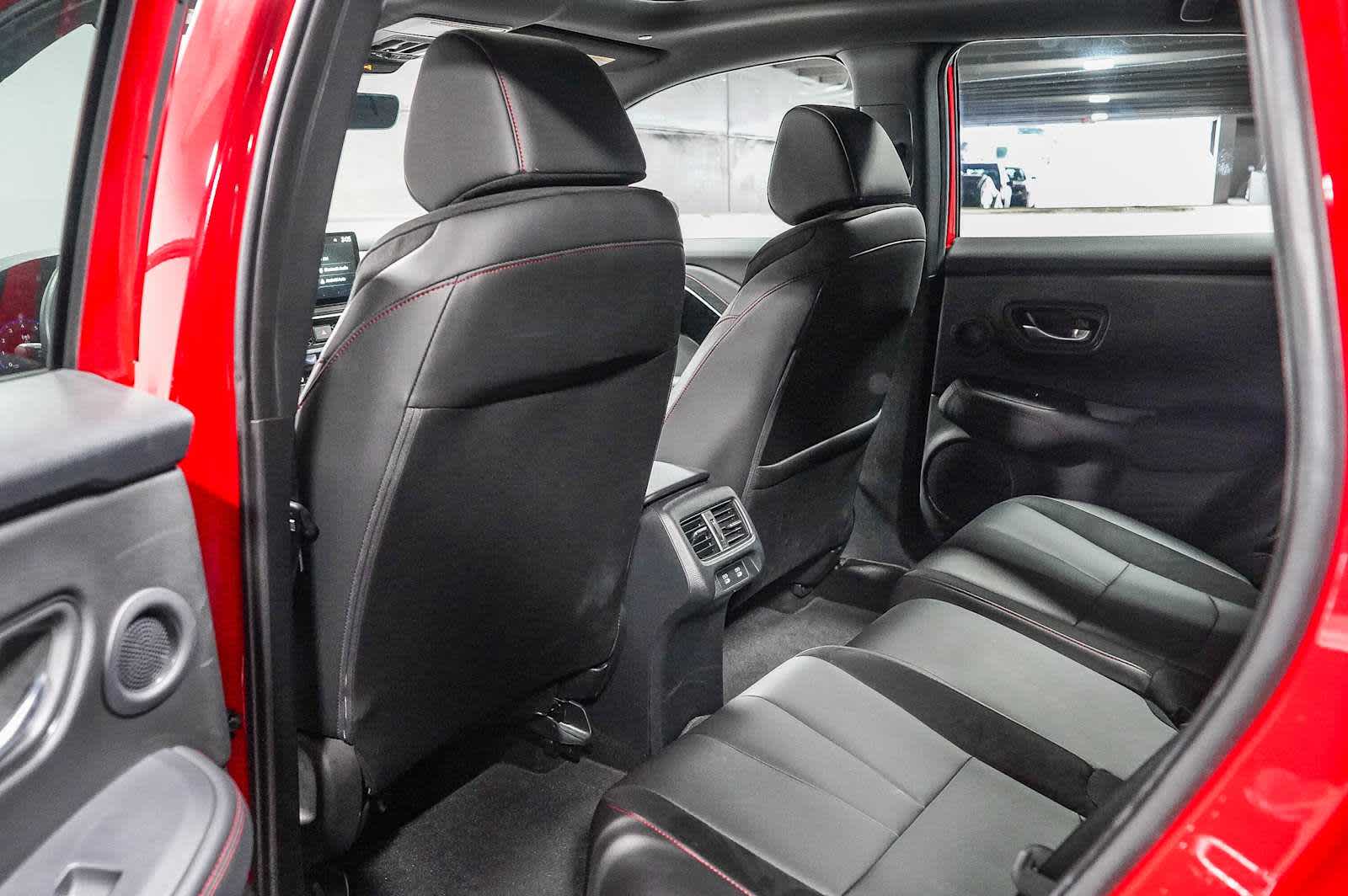 Thumbnail: 2025 Acura ADX - 22