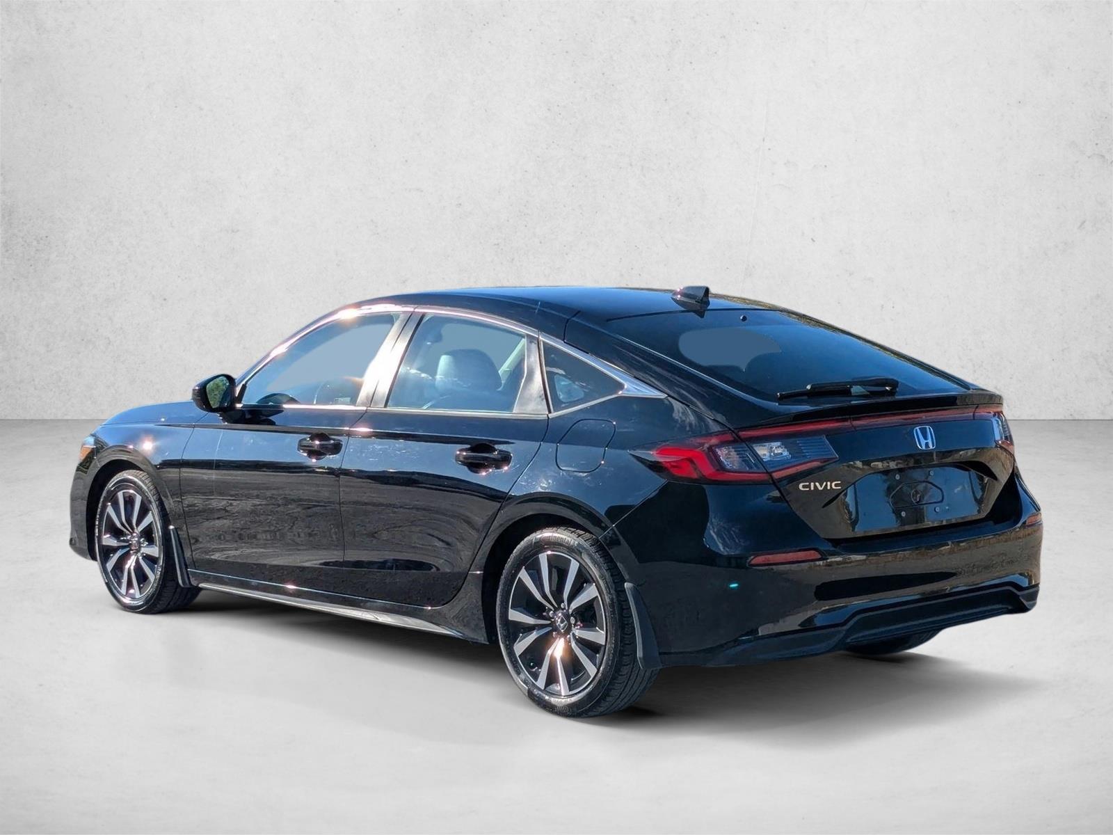 2022 Honda Civic Hatchback EX-L photo 4