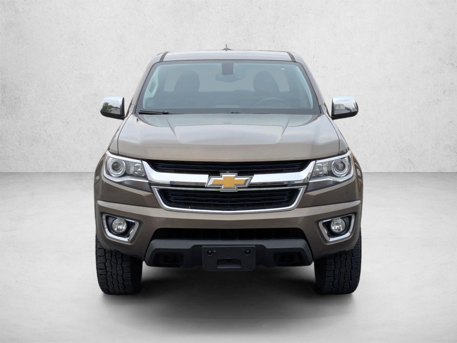 2015 Chevrolet Colorado LT photo 2