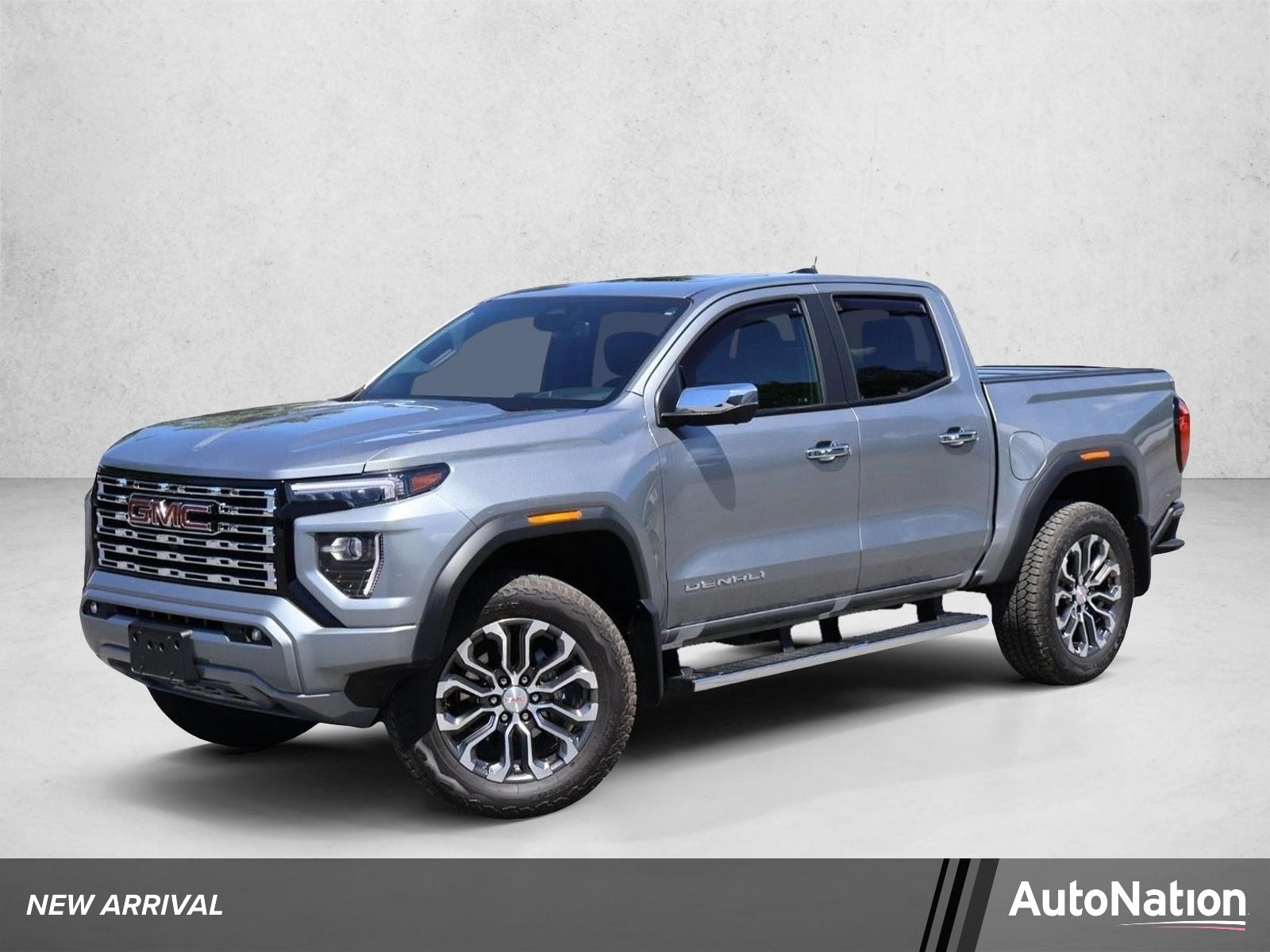 2024 GMC Canyon 4WD Denali Crew Cab Short Box's photo