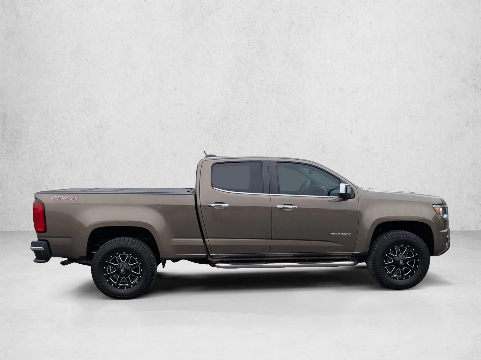 2015 Chevrolet Colorado LT photo 4